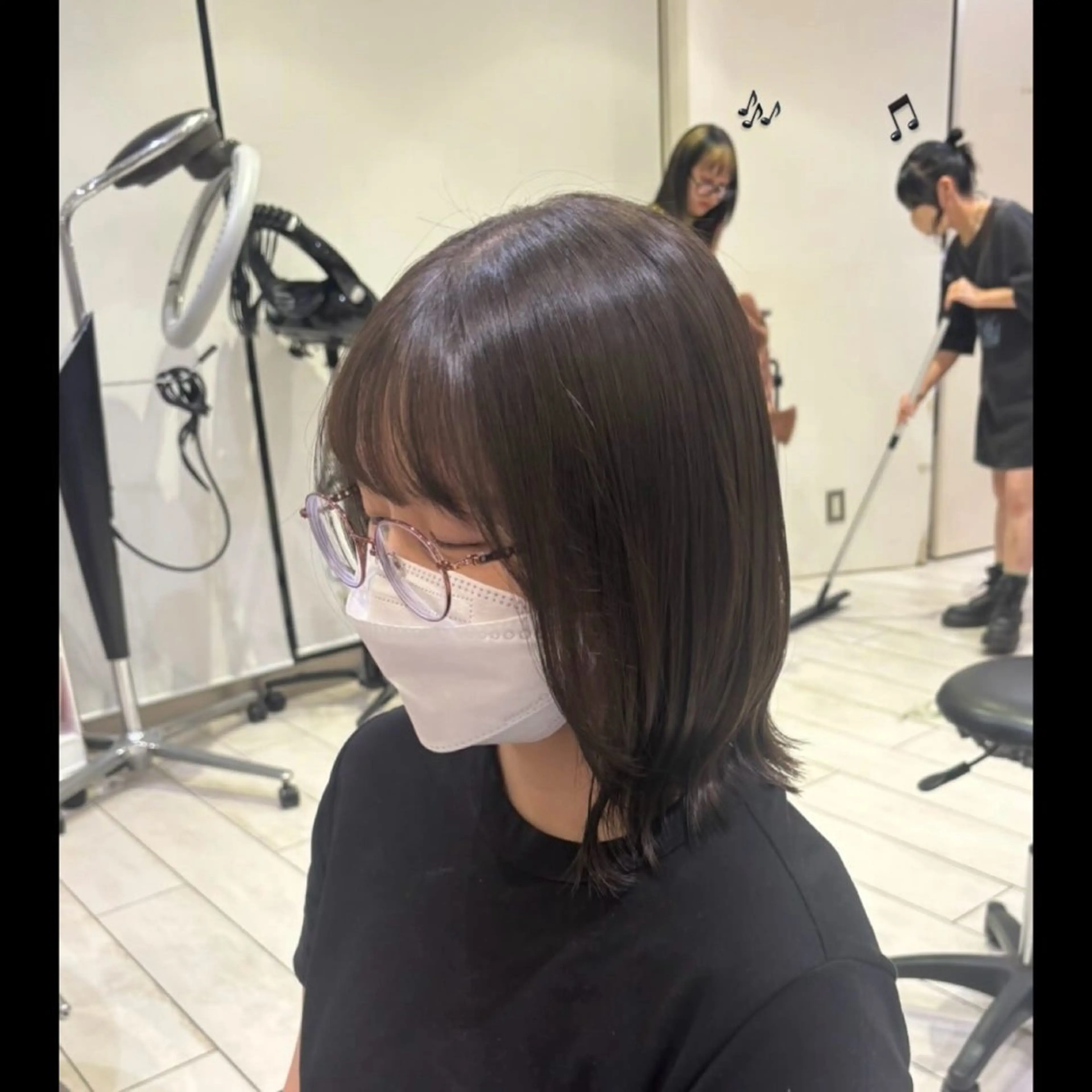 ミディアム ボブ 根本 弥英のヘアスタイル