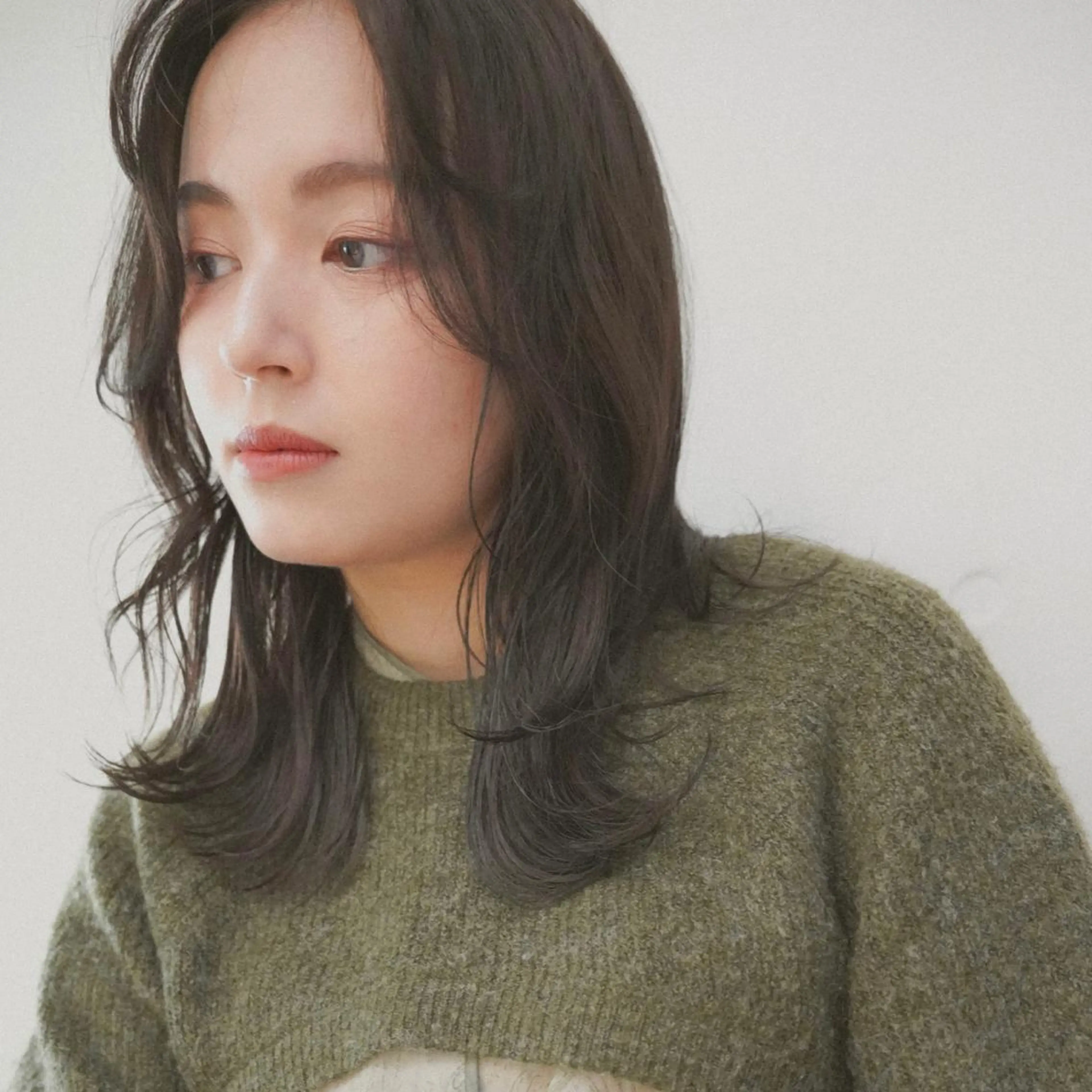 ミディアム レイヤーカット タンバルモリパーマ 礒井メンキのヘアスタイル