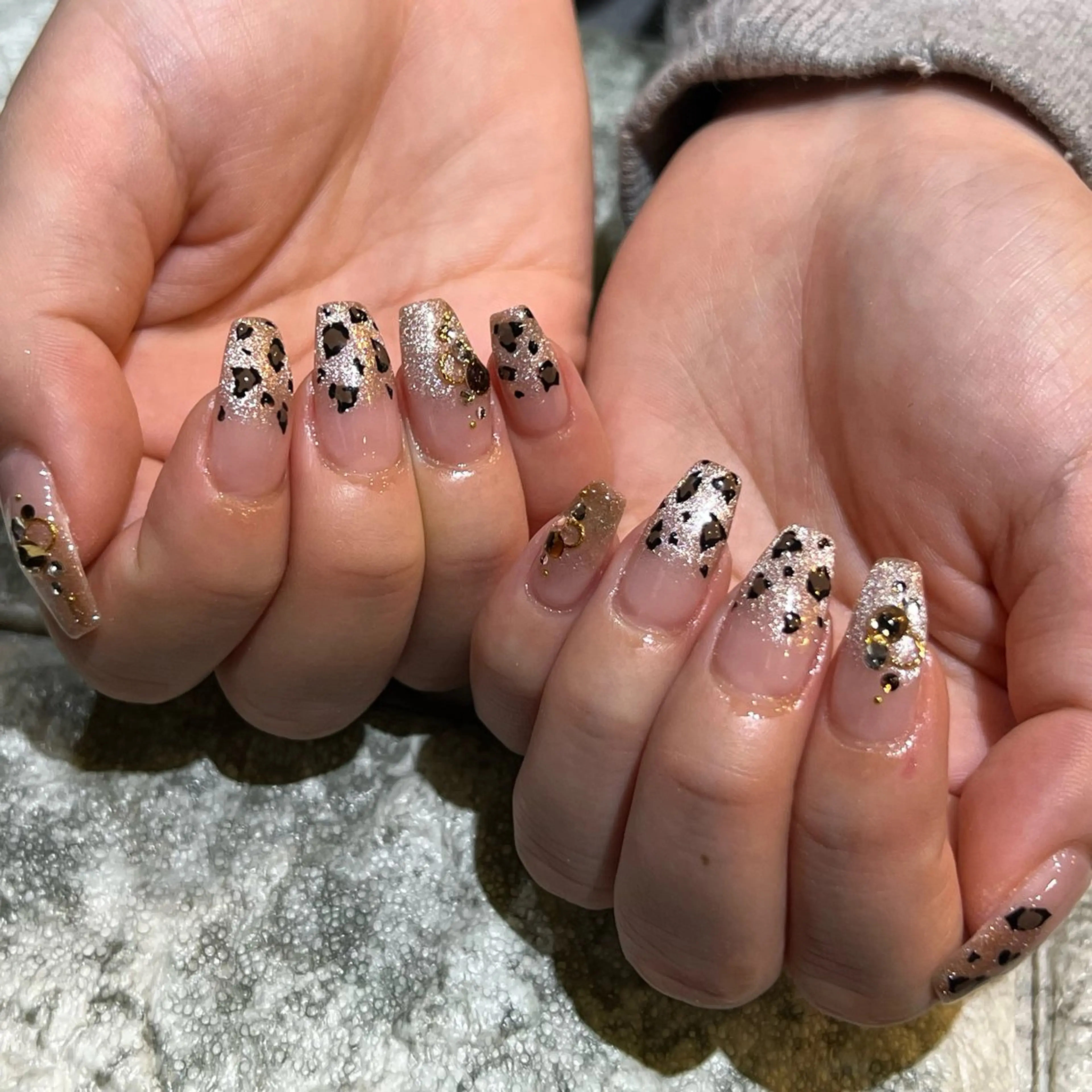 ネイル ハンドネイル アクリルスカルプ𓆈 RounGe町田店のネイルデザイン