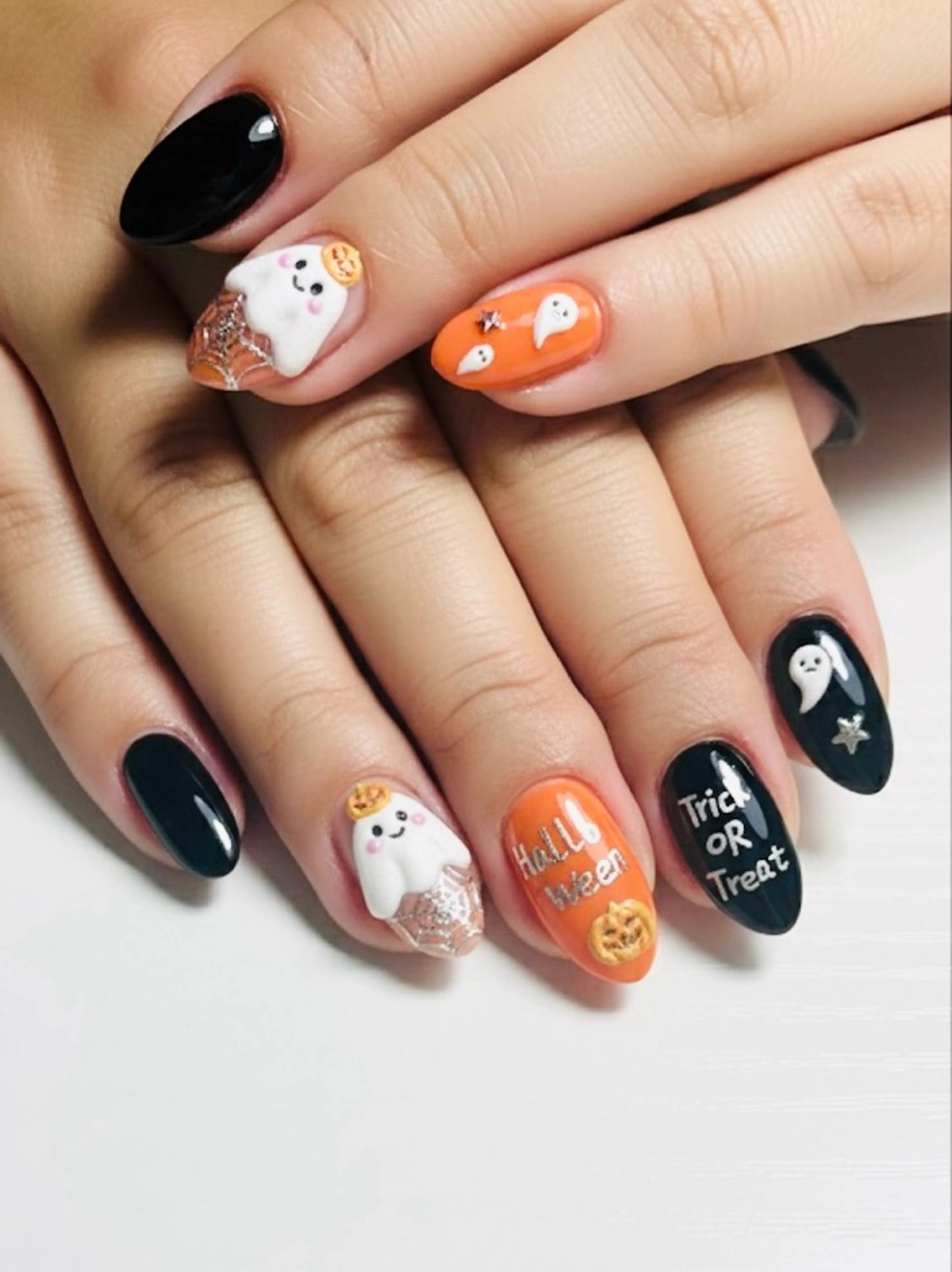 ネイル INNALA Nail Salonのネイルデザイン