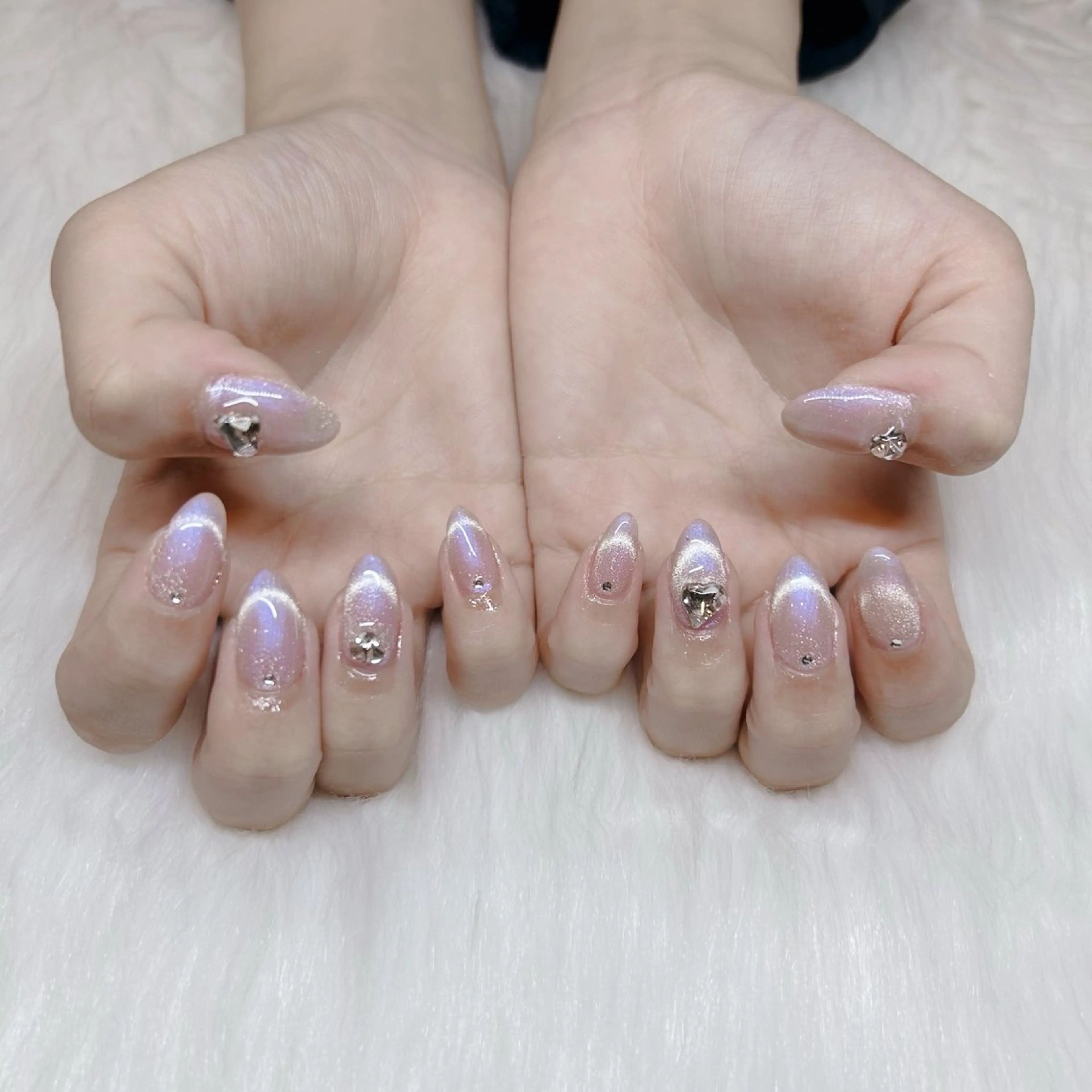 セミロング ハンドネイル HANA うるののネイルデザイン