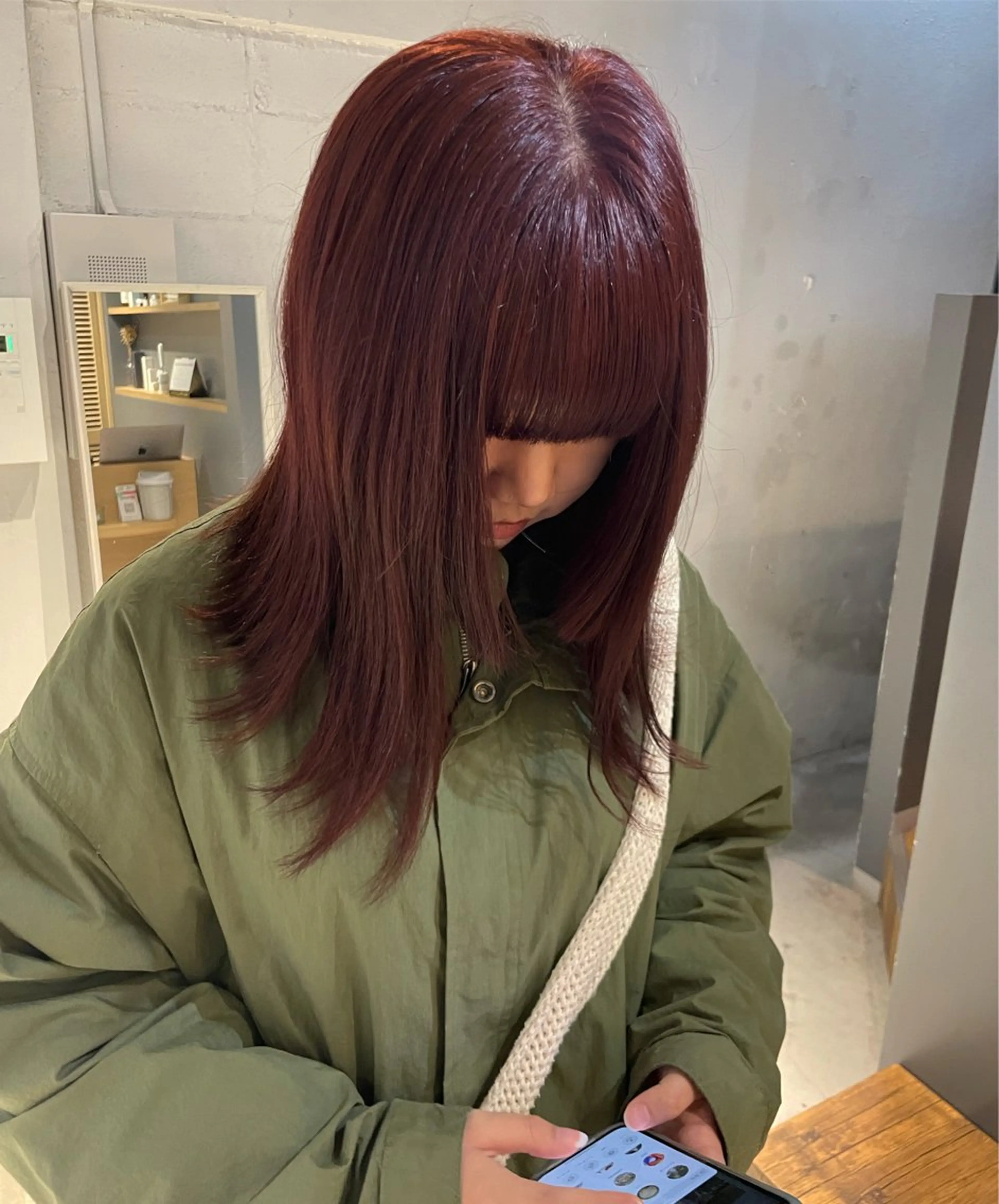 ミディアム カラー ブリーチ ダブルカラー ブリーチなしカラー レイヤー×初 パーマ|hinakoのヘアスタイル