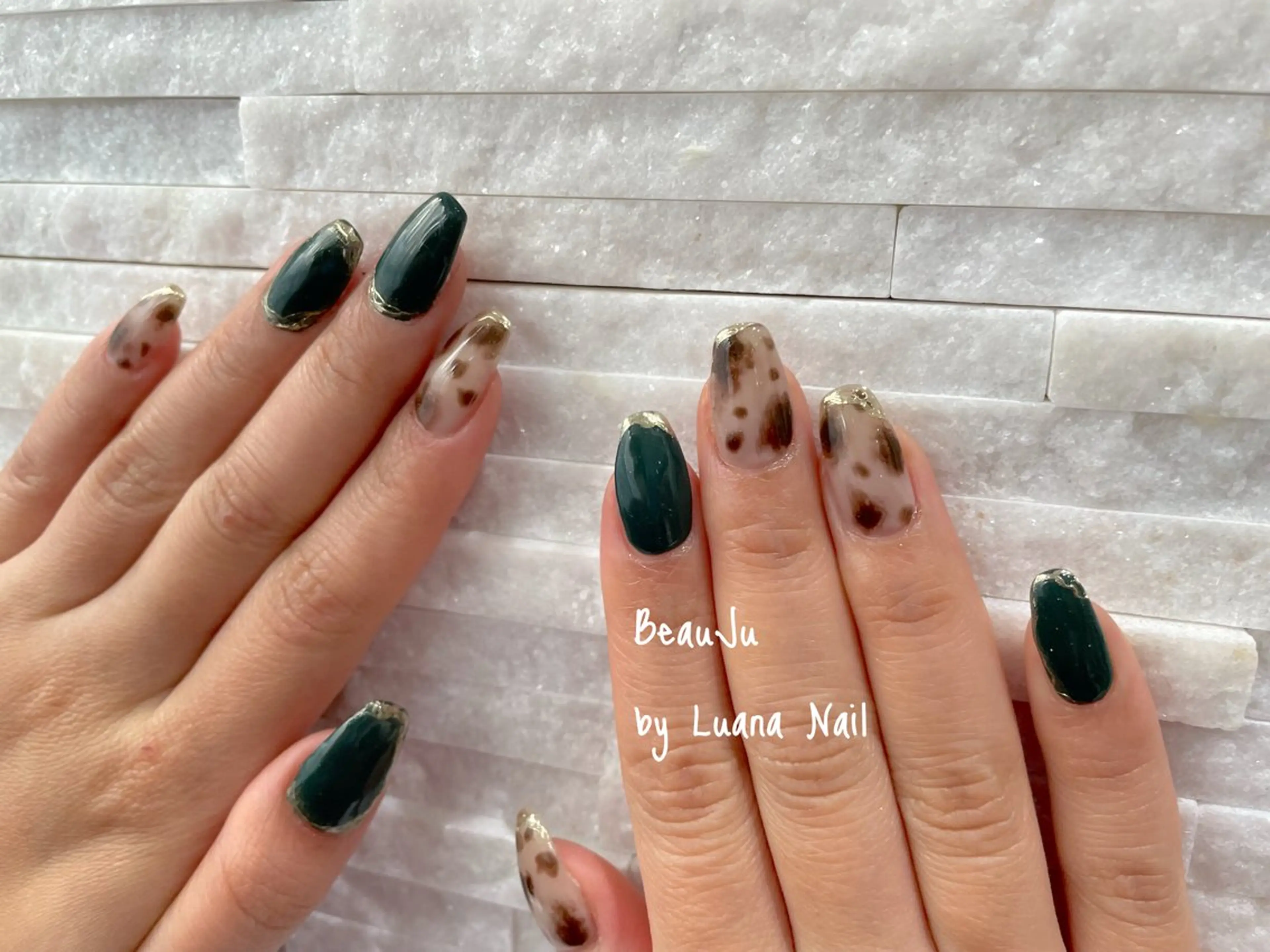 ネイル ミラーネイル ハンドネイル BeauJu by Luana Nailのネイルデザイン