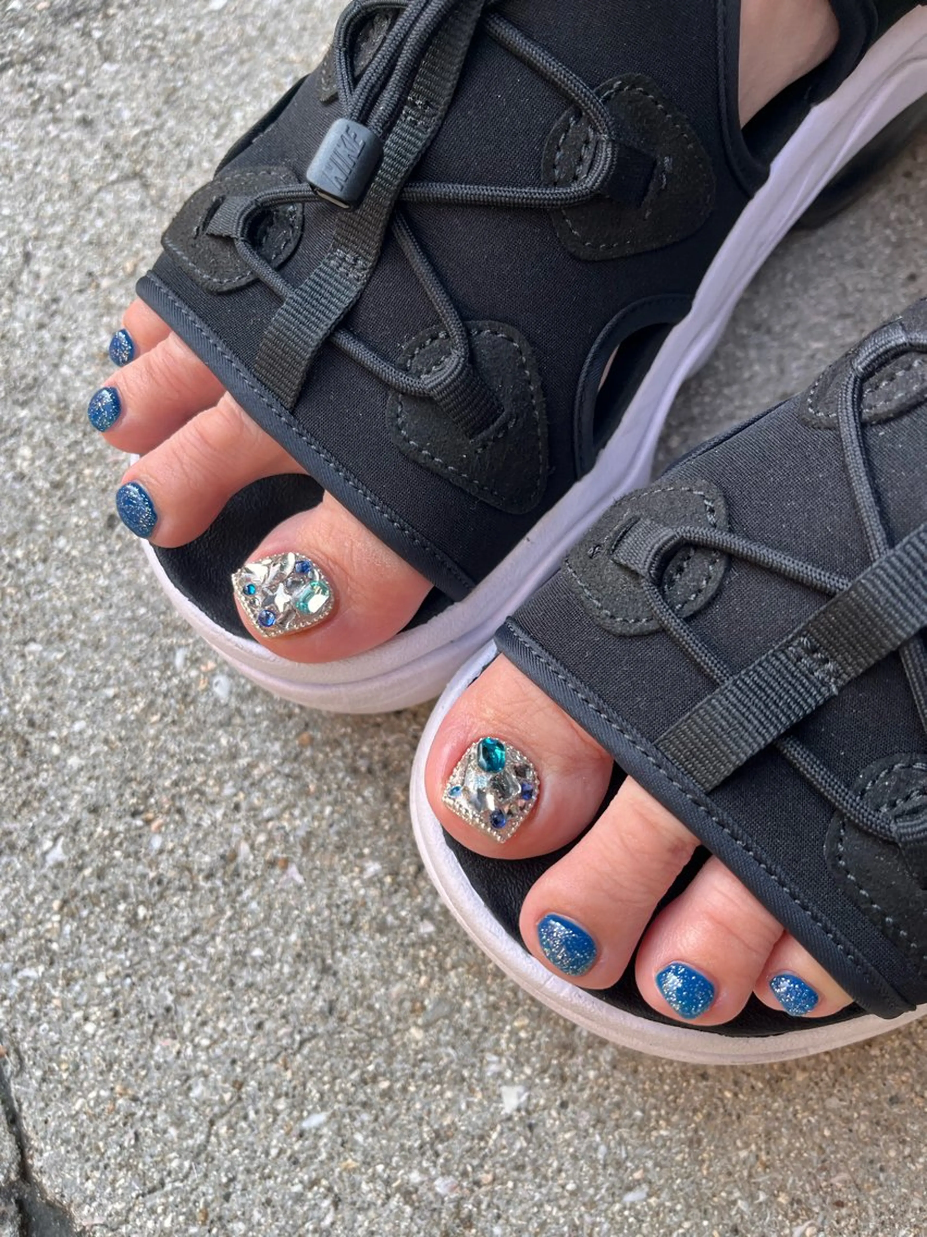 ネイル フットネイル ballie／小野原 なつみのネイルデザイン