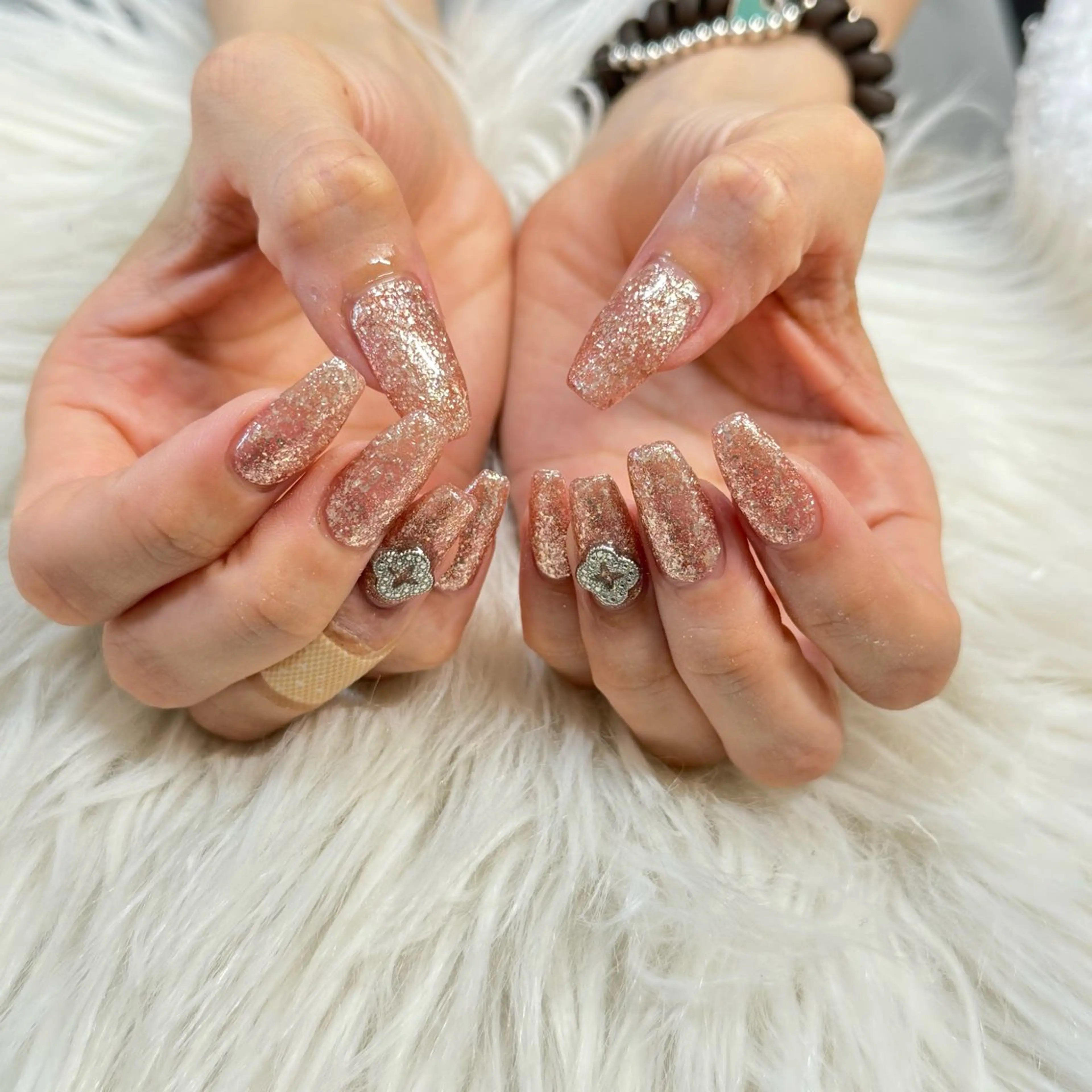 ネイル ハンドネイル 斉藤 姫乃のネイルデザイン