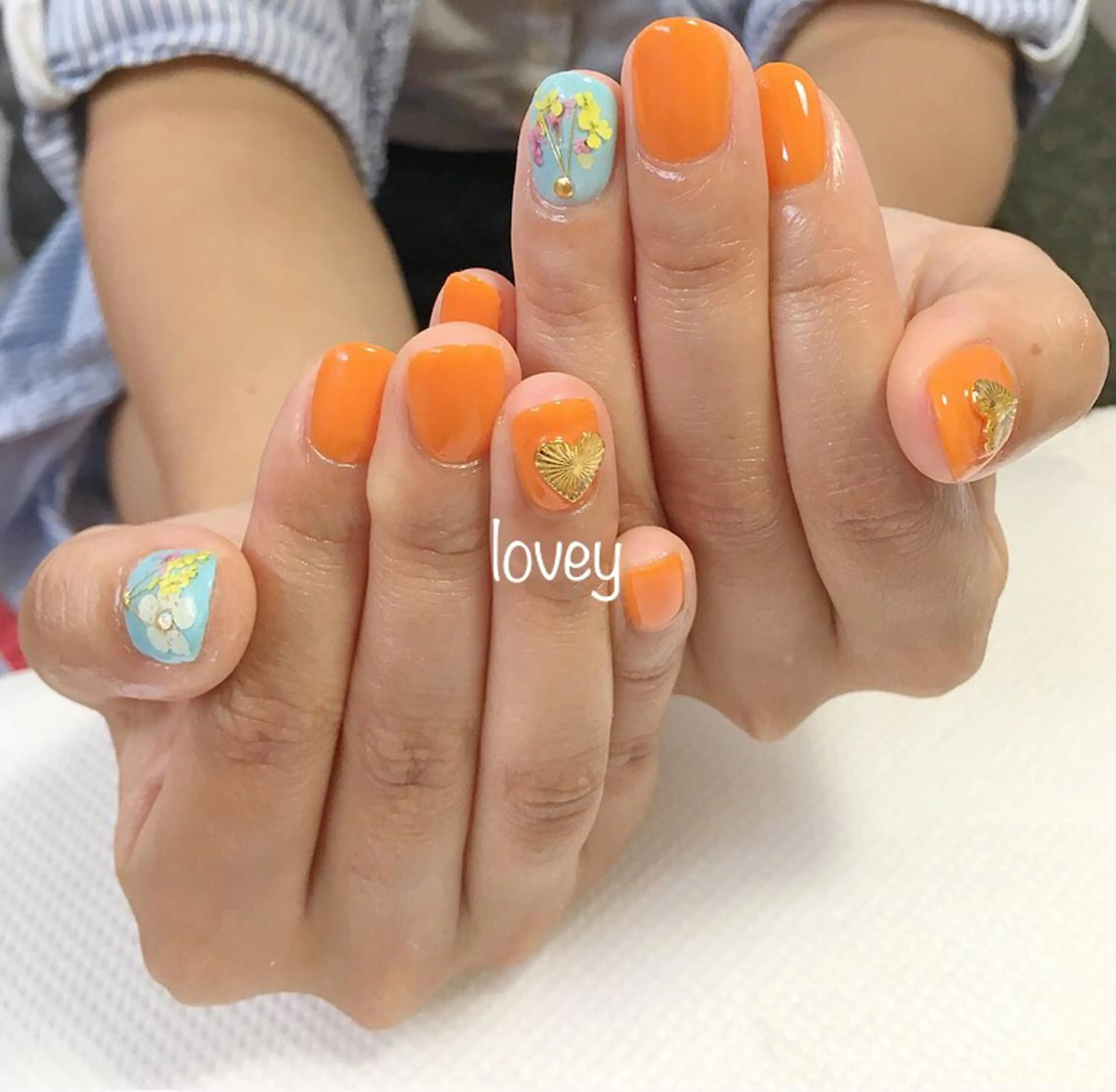 ネイル プライベートサロン loveyのネイルデザイン