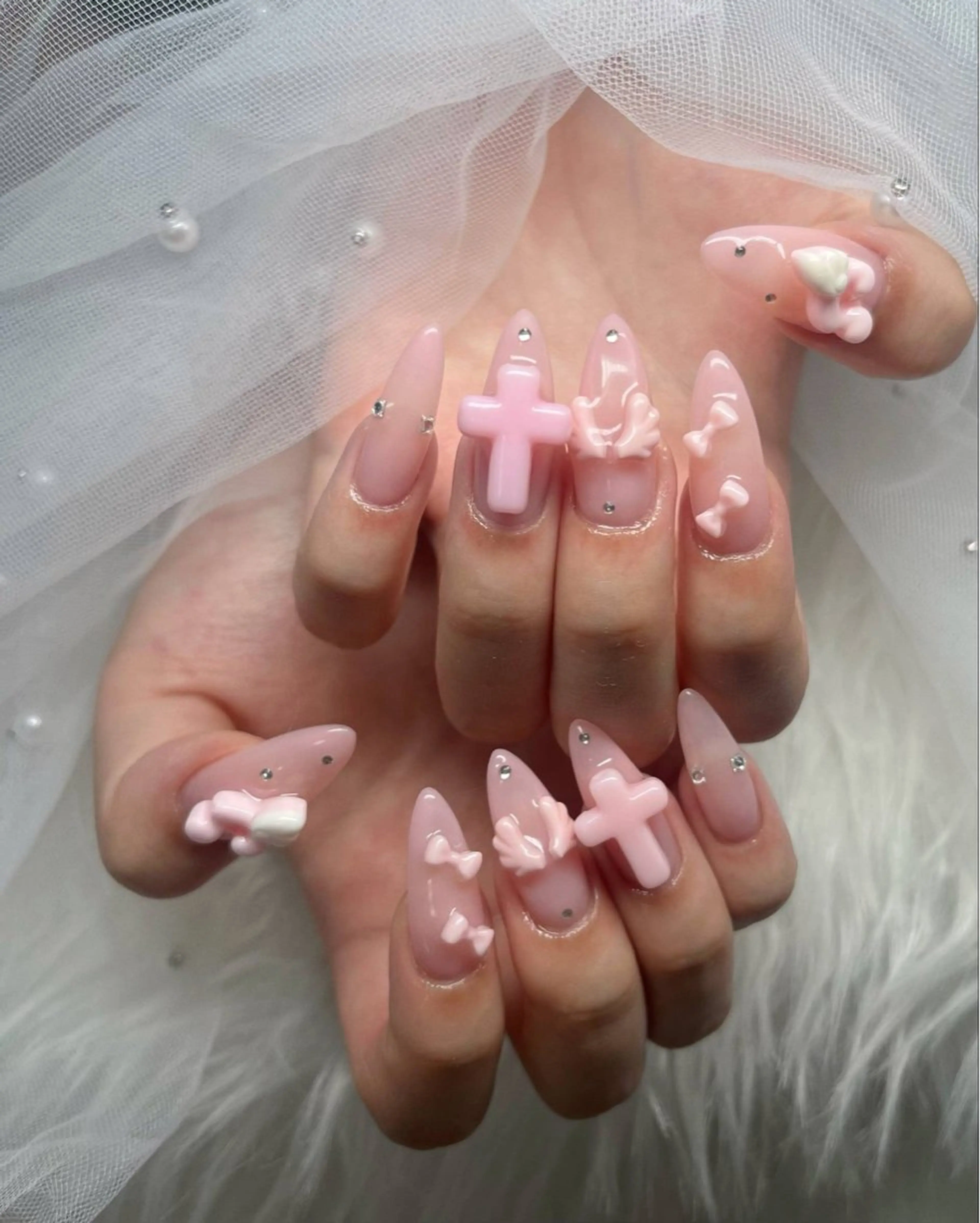 ネイル オーロラネイル フレンチネイル ジェルネイル ハロウィン キラキラネイル H.baby Nail Salonのネイルデザイン