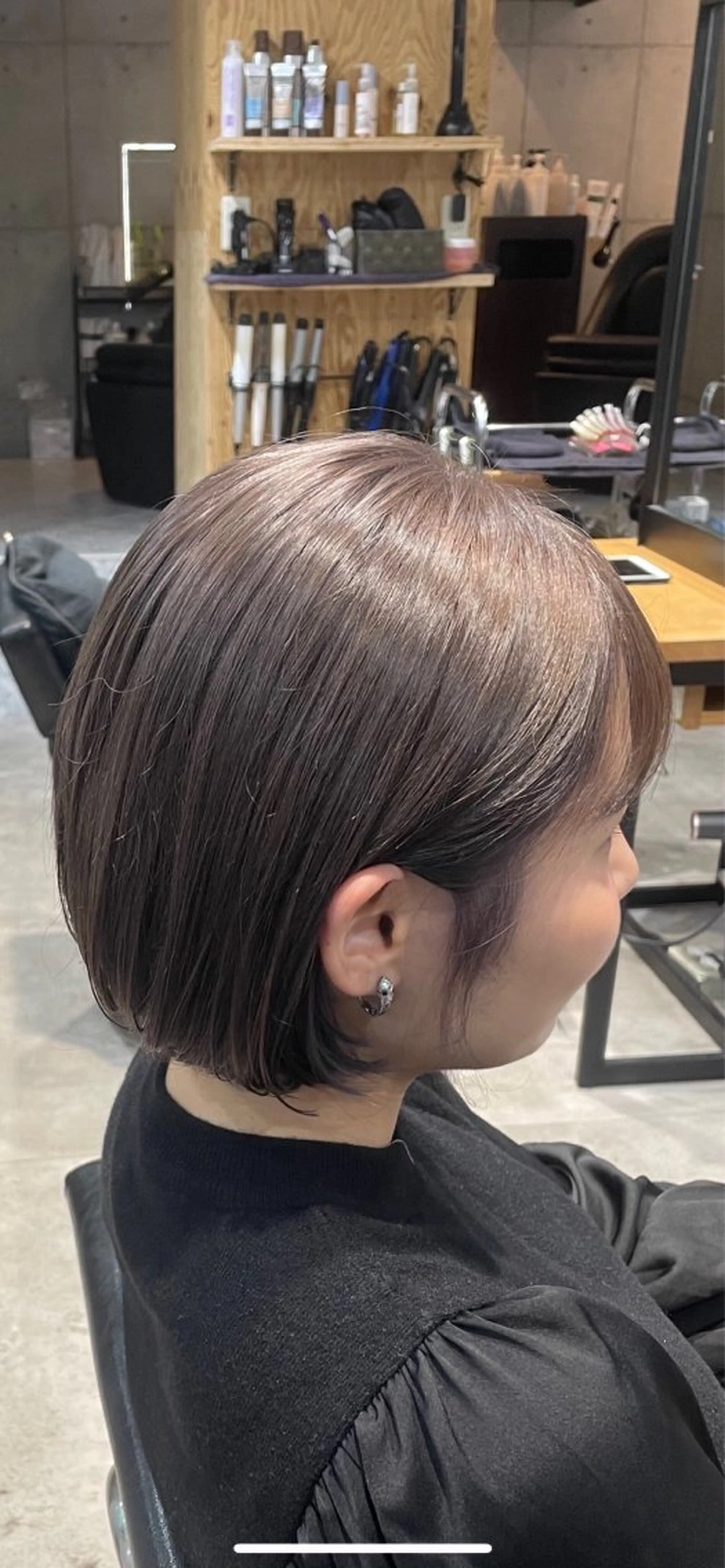 ミディアム カット ヘアカラー トリートメント 💫newi💫村上 孝一のヘアスタイル