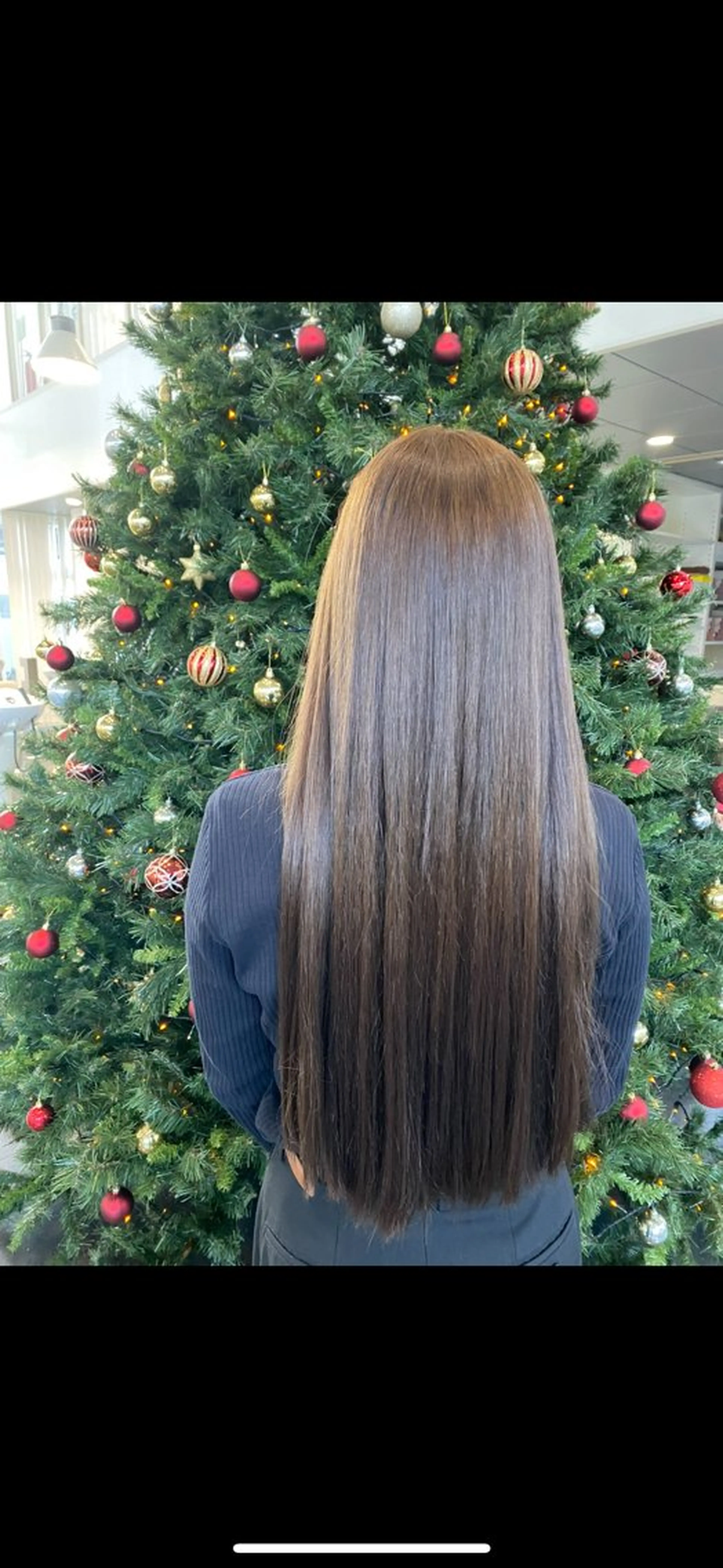 ロング カラー 透明感カラー オリーブカラー 門田 夏鈴のヘアスタイル