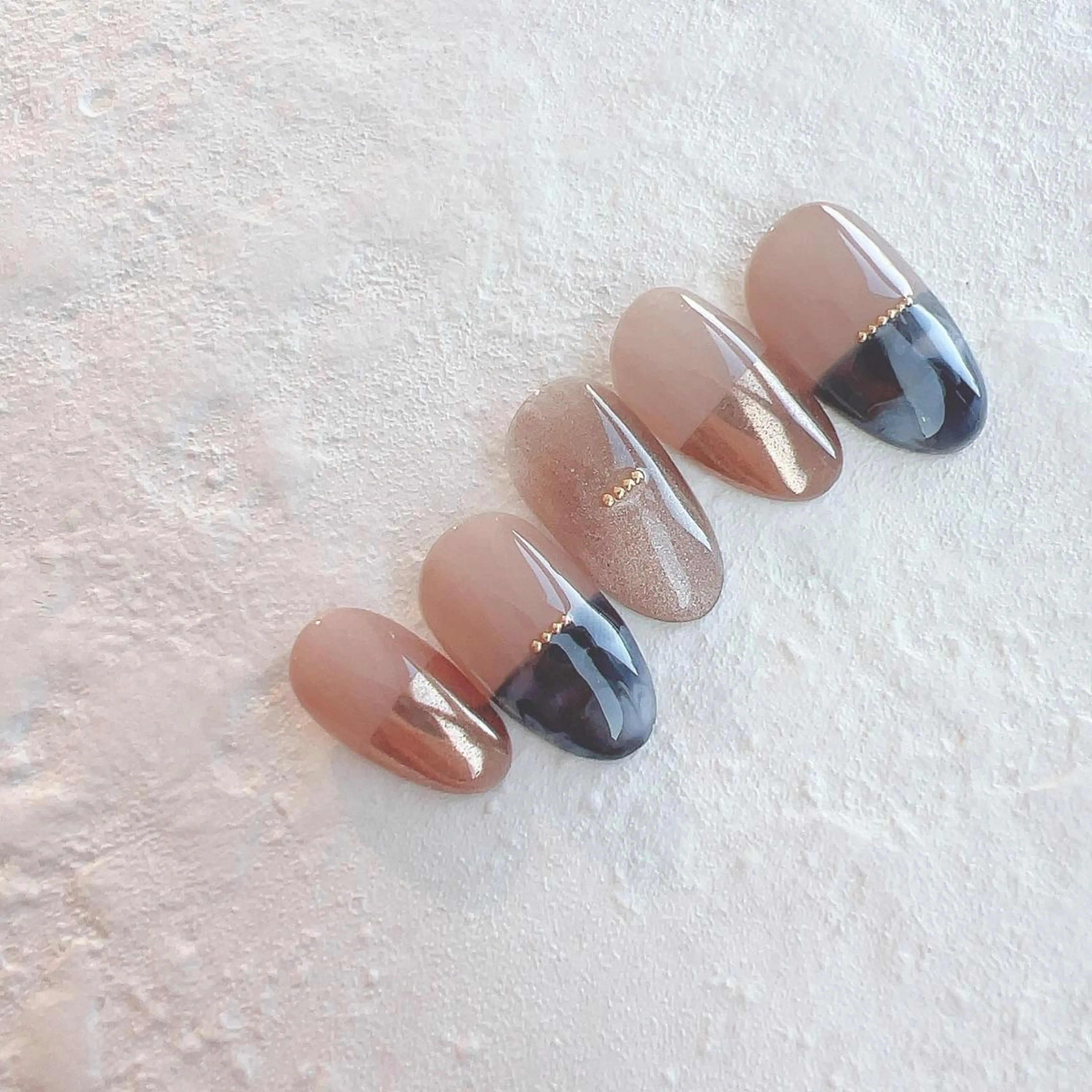 ネイル Momoka 𓅿𖤣𖥧のネイルデザイン