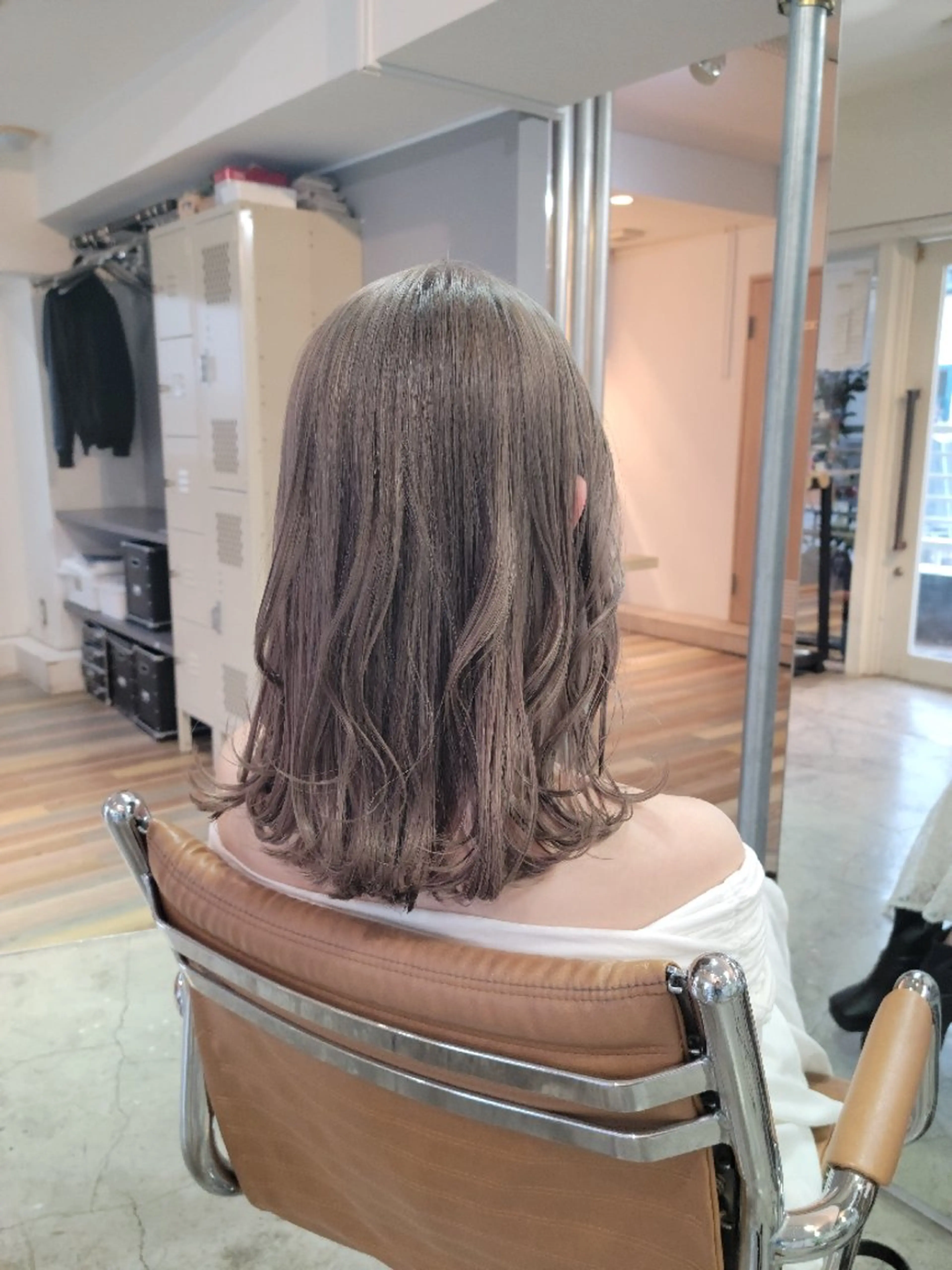 ミディアム カラー グレージュ ラベンダーカラー coii コイ【原宿/表参道】のヘアスタイル