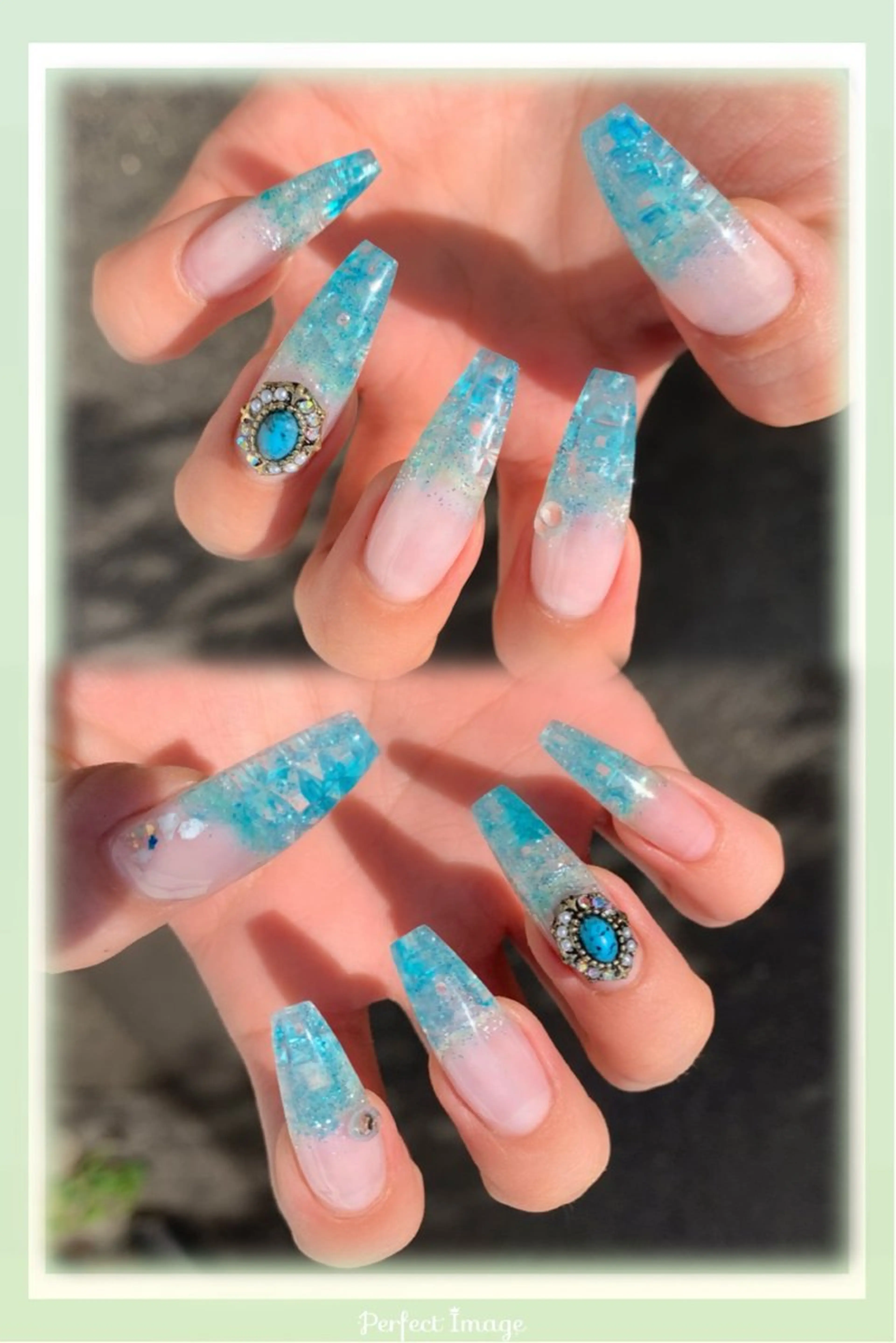 ネイル ブルー クリアネイル 長さ出し フットネイル 水色 ハンドネイル MHR nailのネイルデザイン