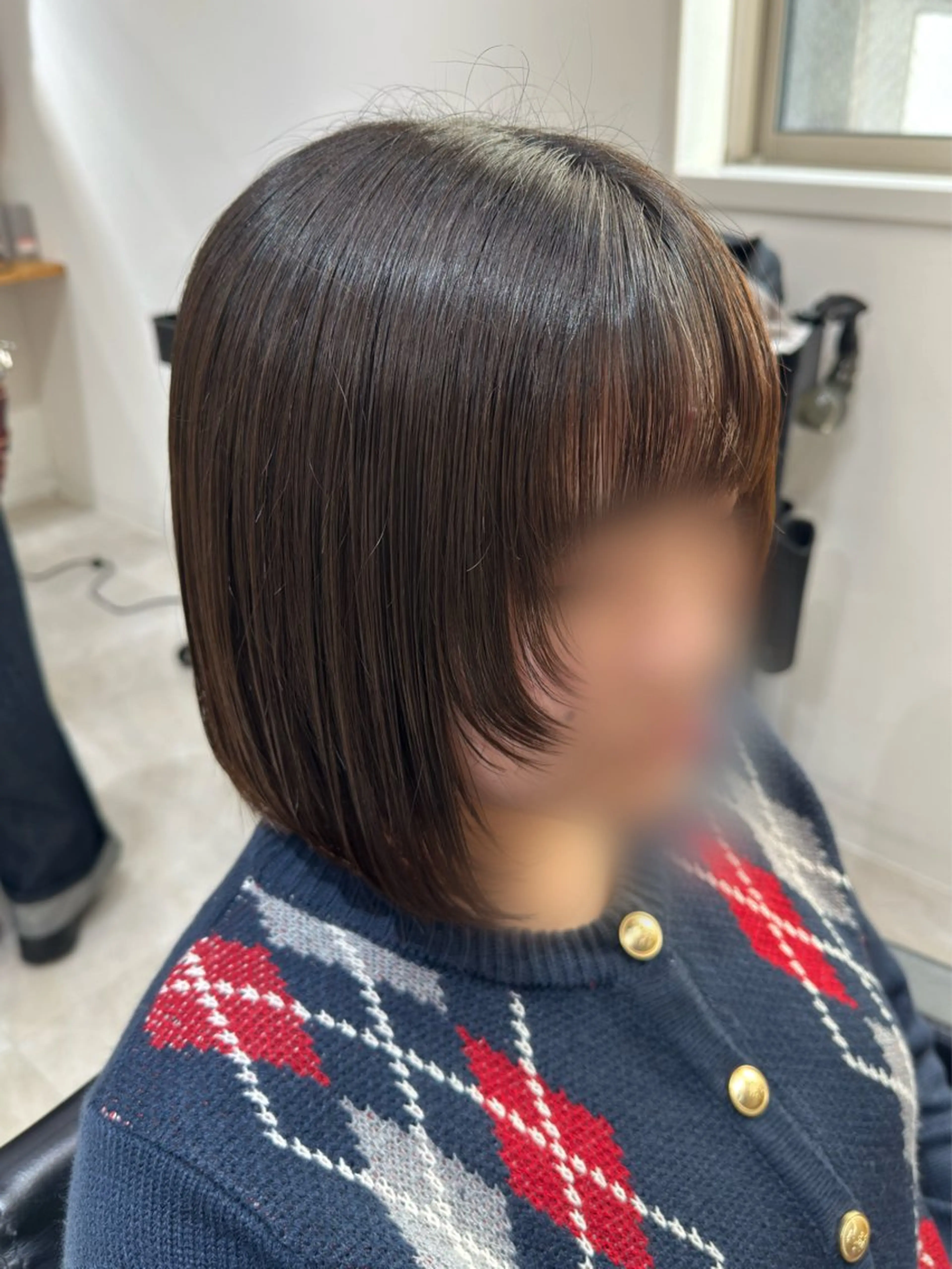 ミディアム 切りっぱなしボブ ボブ 顔まわりレイヤー 顔周りカット レイヤーカット カット トリートメント 🪽ラベンダーカラー 暗髪透明感🪽レイナのヘアスタイル