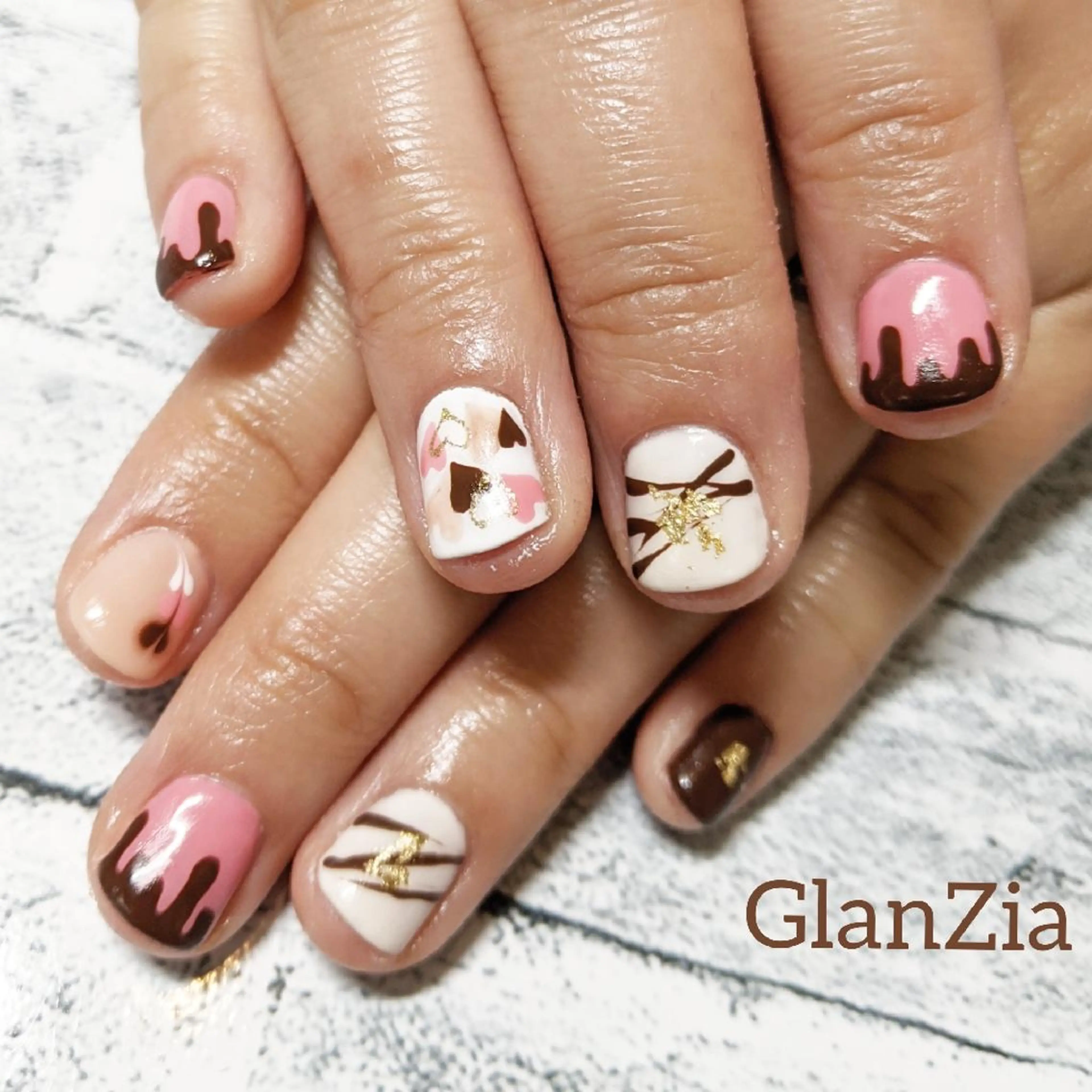 ネイル バレンタイン 南流山 ネイルサロン グランツィア のネイルデザイン