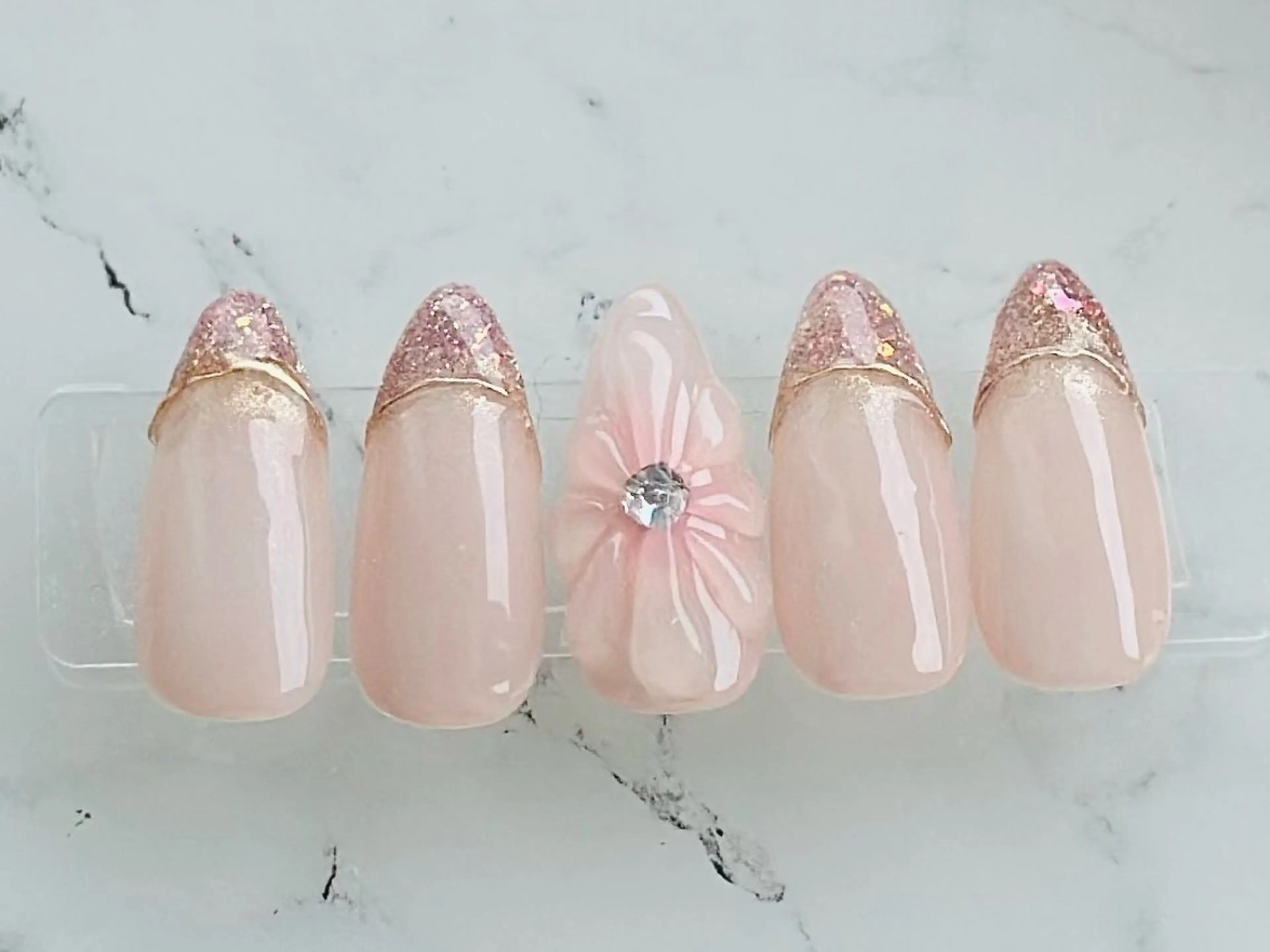 ネイル nailsalon oluoluのネイルデザイン