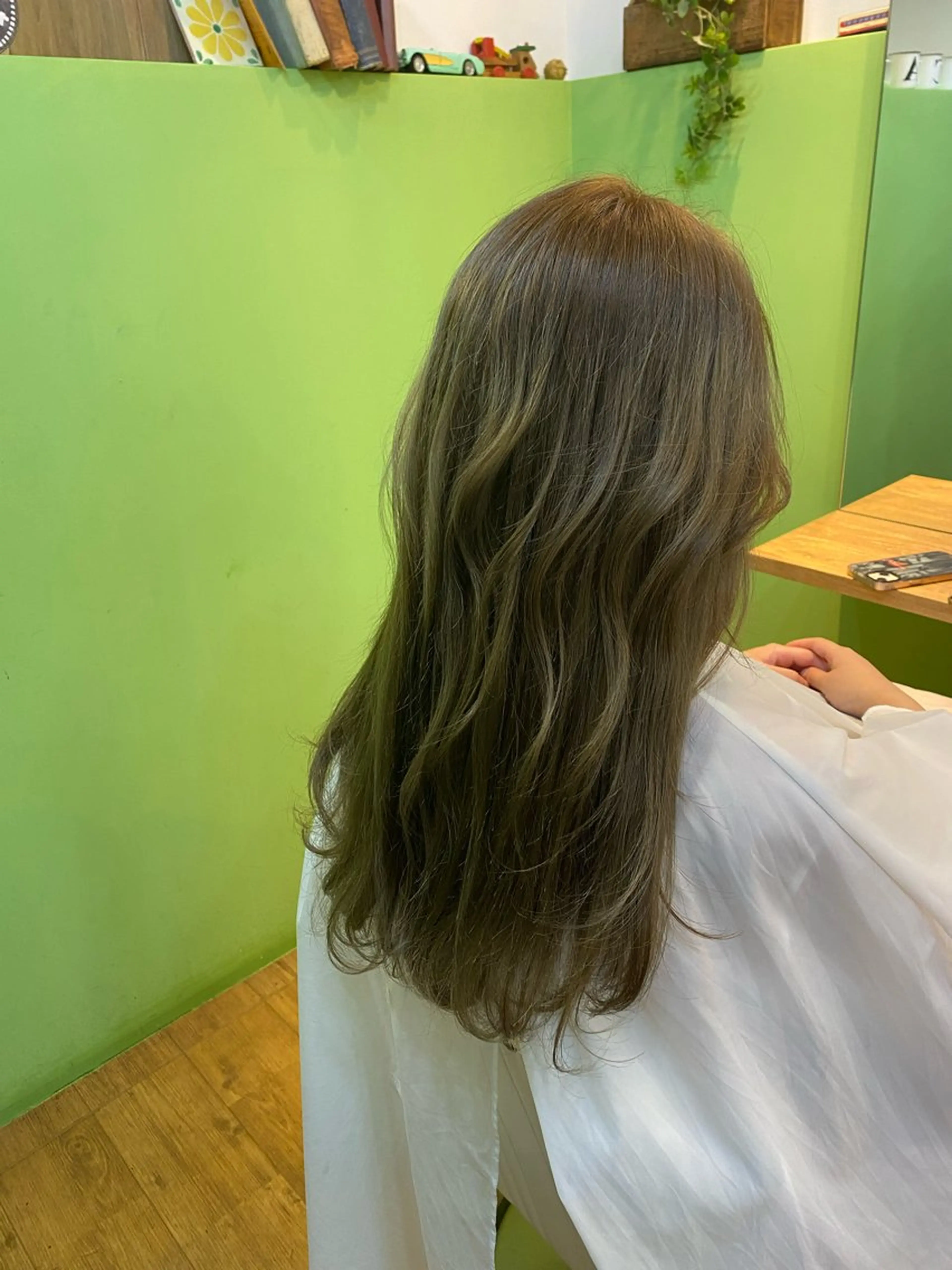 ロング 【エシカル】 HOSOMIのヘアスタイル