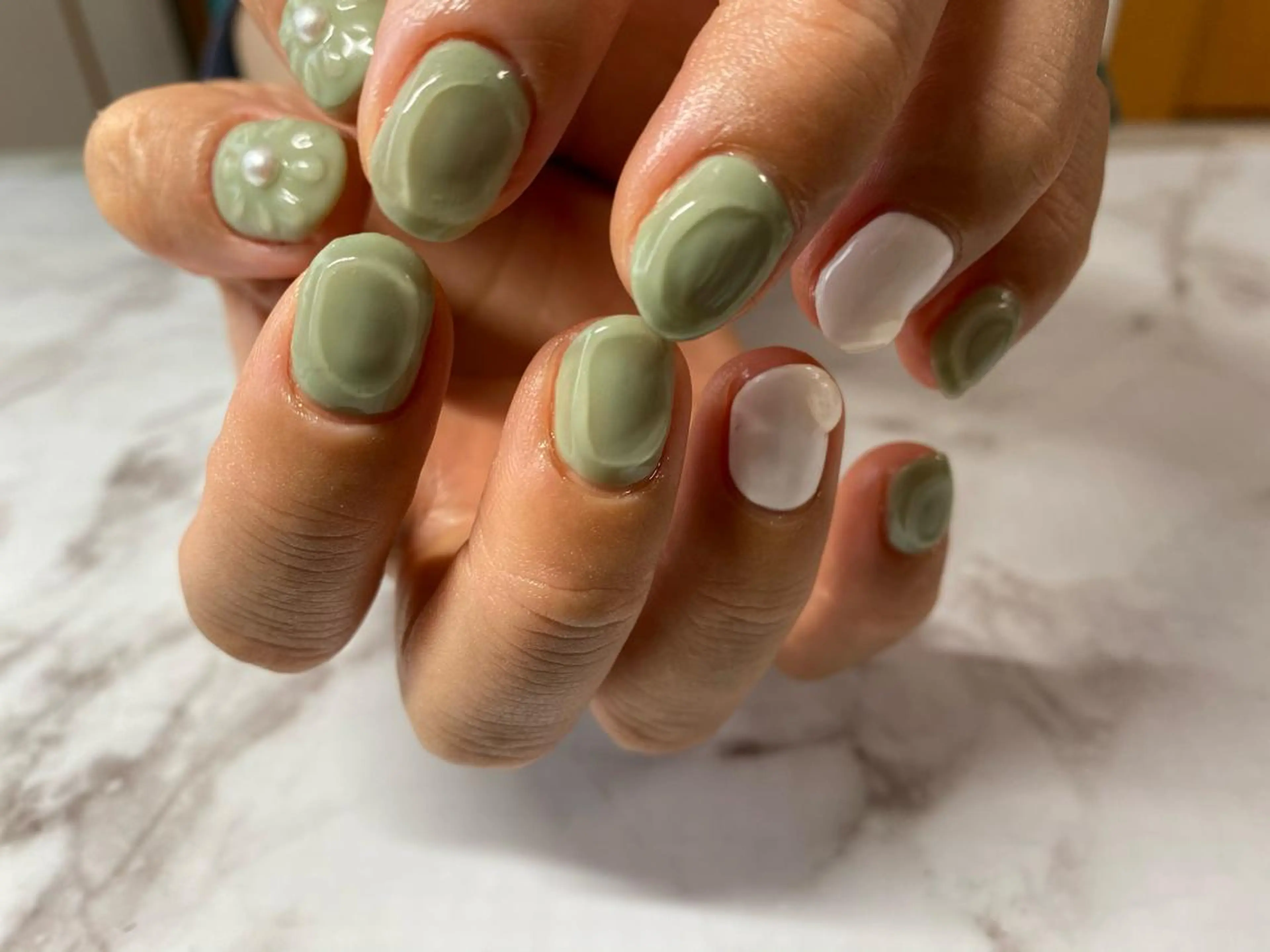 ネイル グリーン JIFFY nailstudioのネイルデザイン