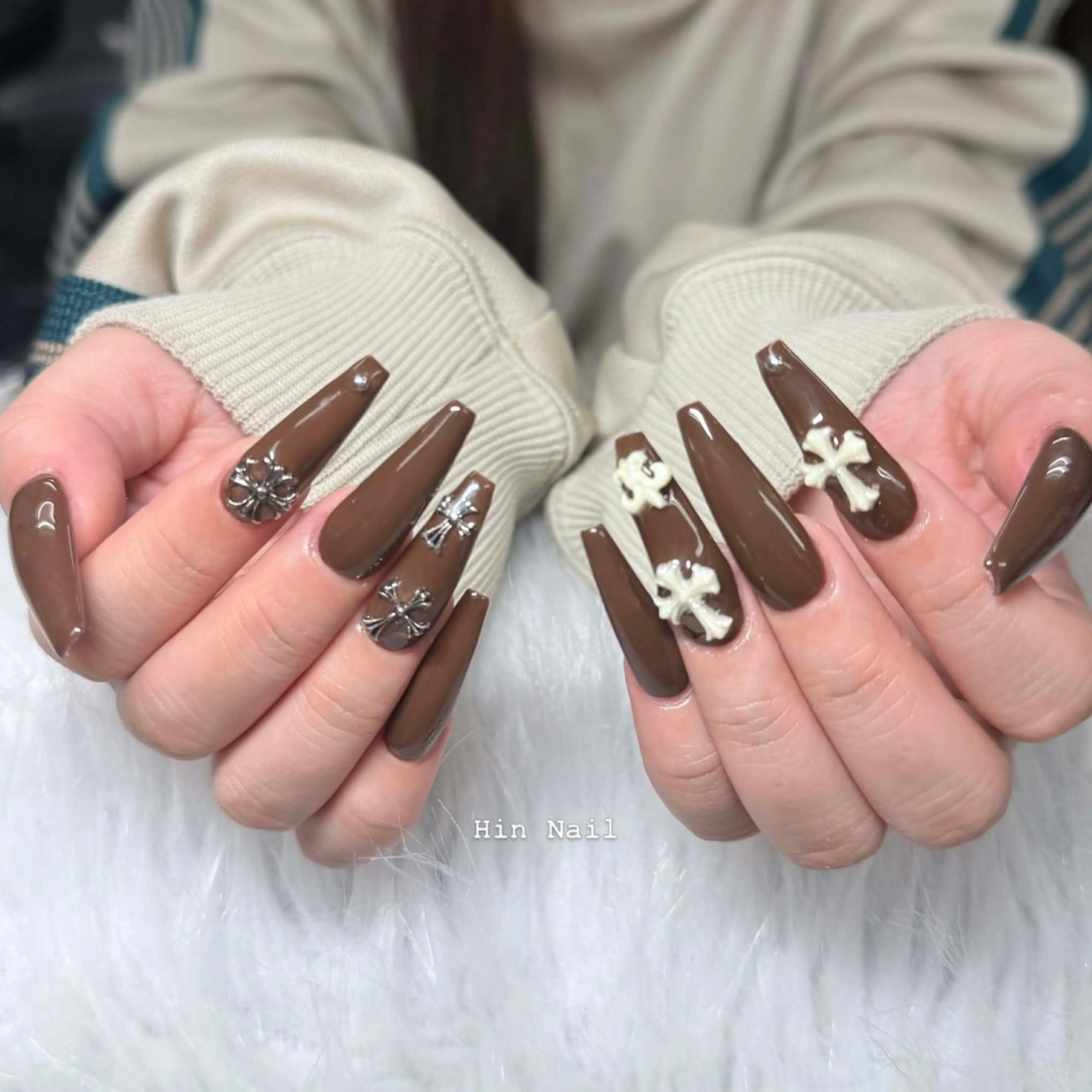 ネイル ハンドネイル HIN NAILのネイルデザイン