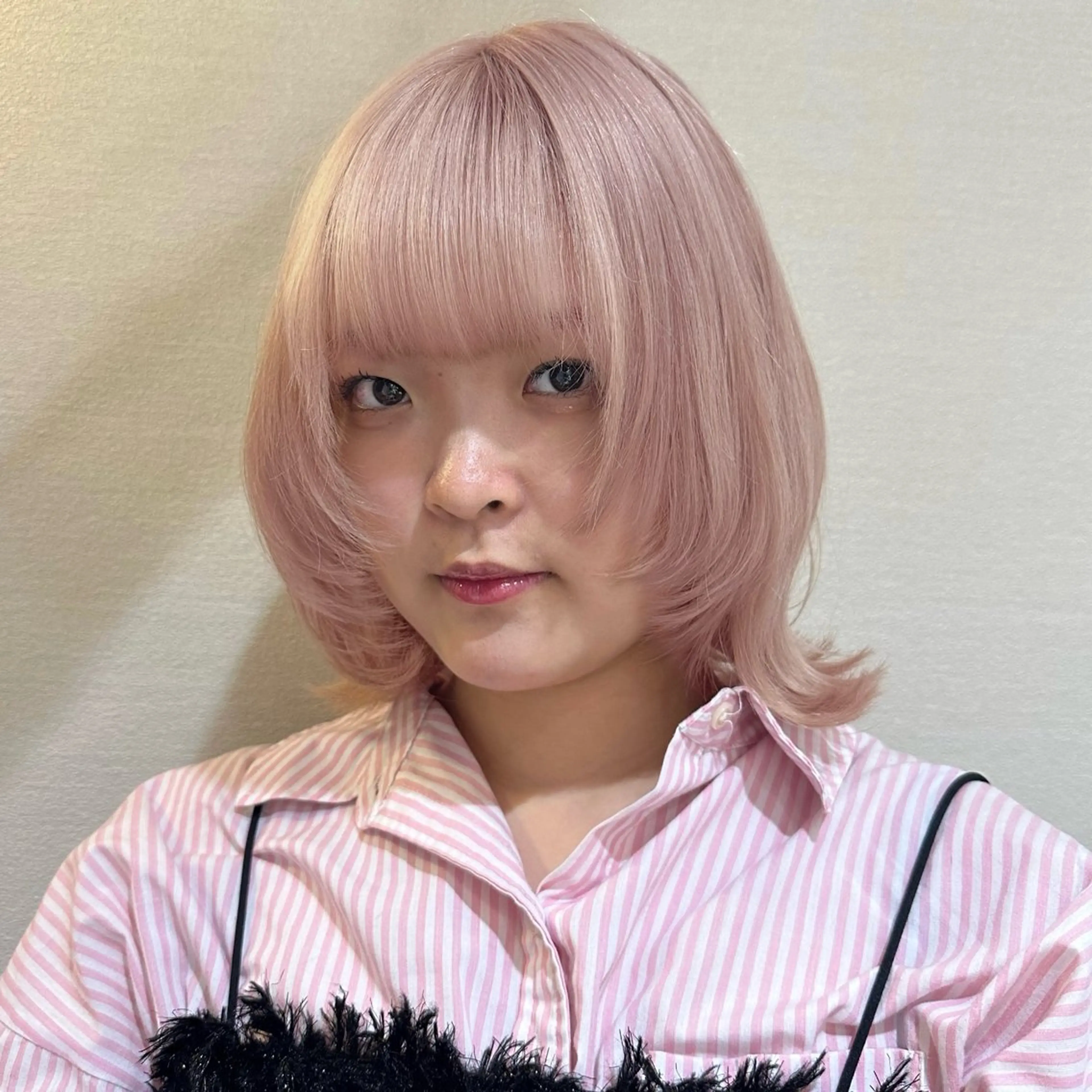 ミディアム カラー 顔まわりレイヤー 顔周りカット レイヤーカット 柔らかいcolor ￤韓国￤🩰マユ🩰のヘアスタイル