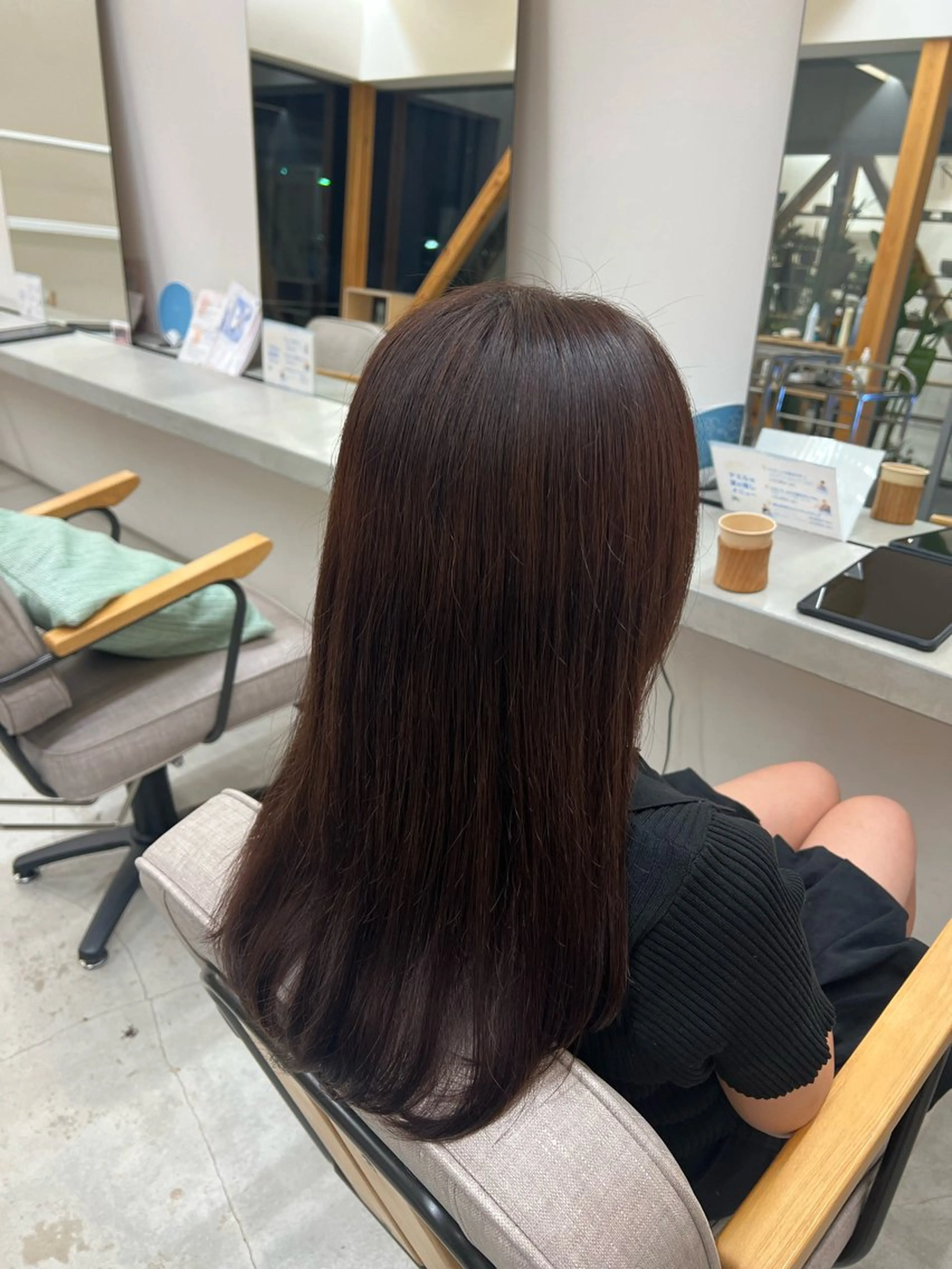 カラー ブラウンカラー ココアブラウン TEMIL HAIR 彩弥のヘアスタイル