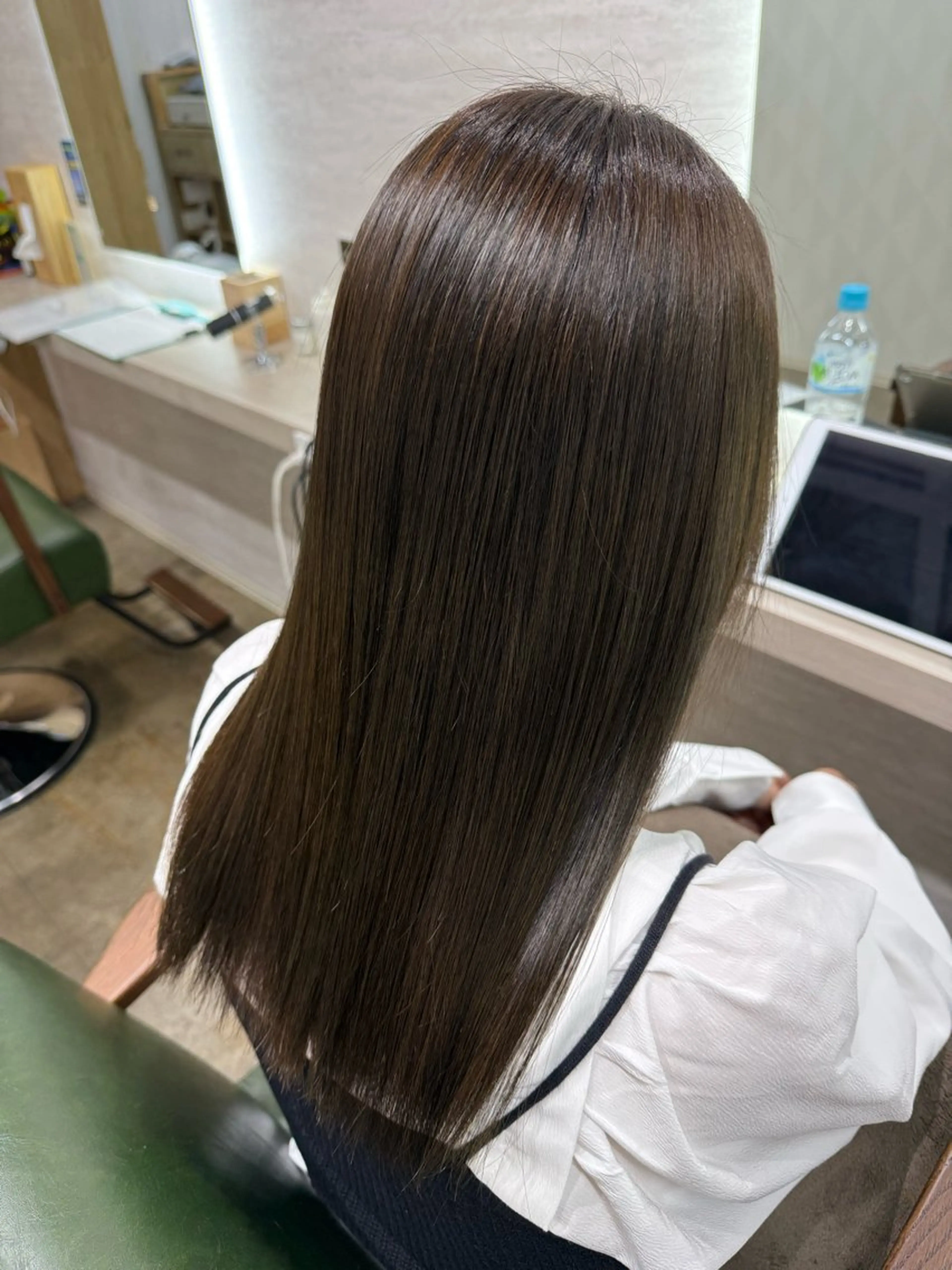 セミロング カラー カット ヘアカラー トリートメント ヘッドスパ 縮毛矯正/ /関内/あべももこのヘアスタイル