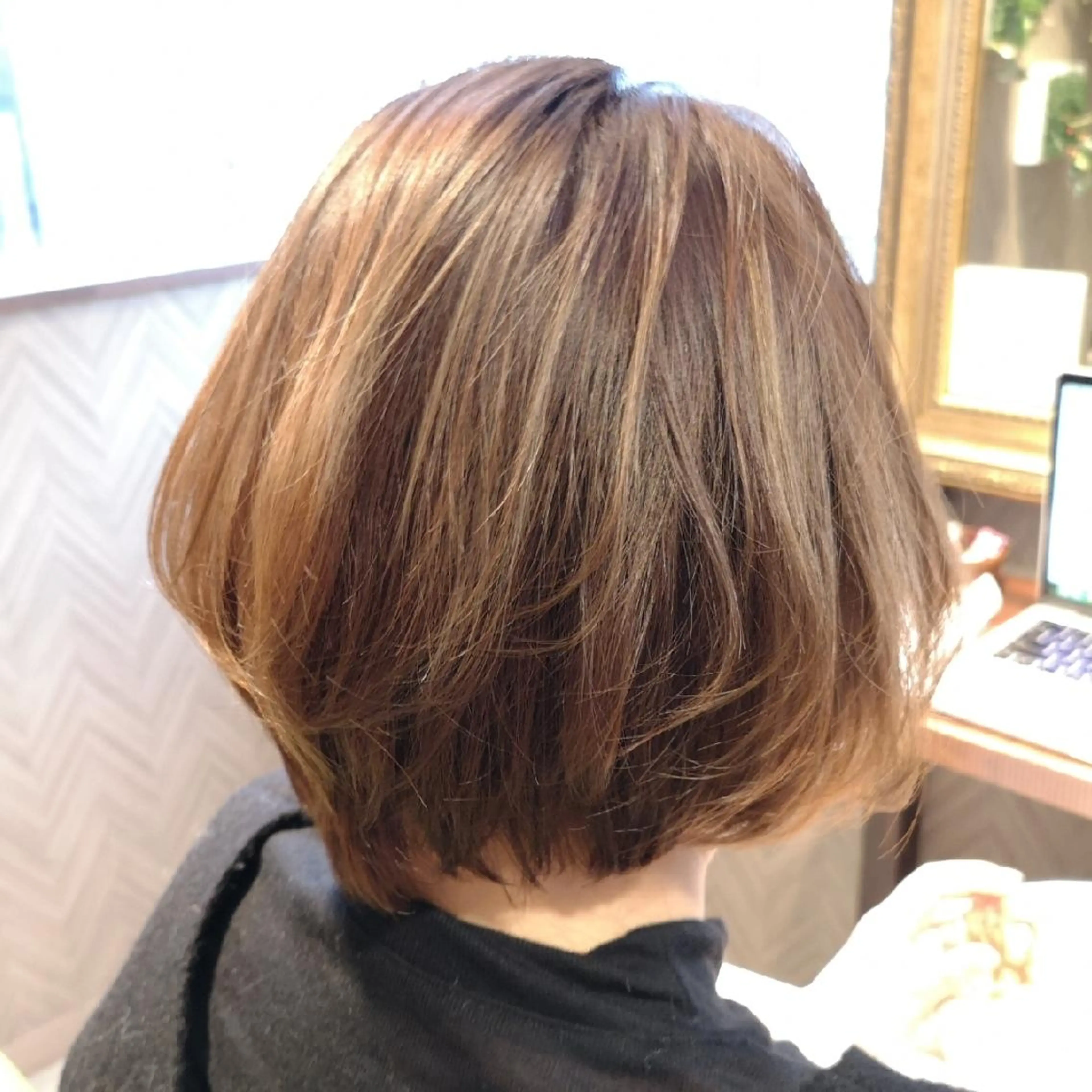 ショート カラー ショートボブ ハイライトカラー ボブ ハイライト ショートヘア ✨艶髪✖癒し✨🍀 miyazawaのヘアスタイル