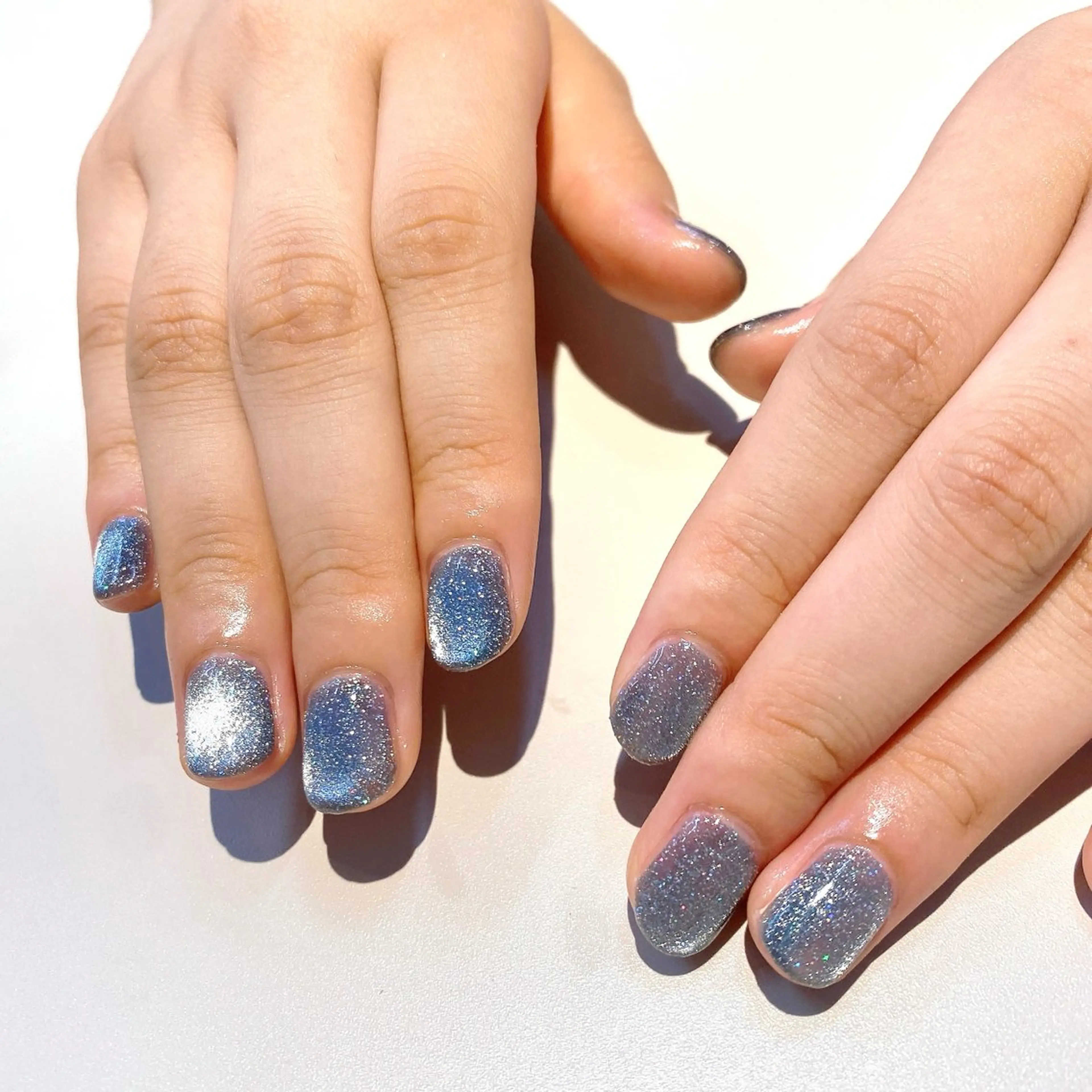 ネイル マグネットネイル 久屋大通DEE Iwahashiのネイルデザイン