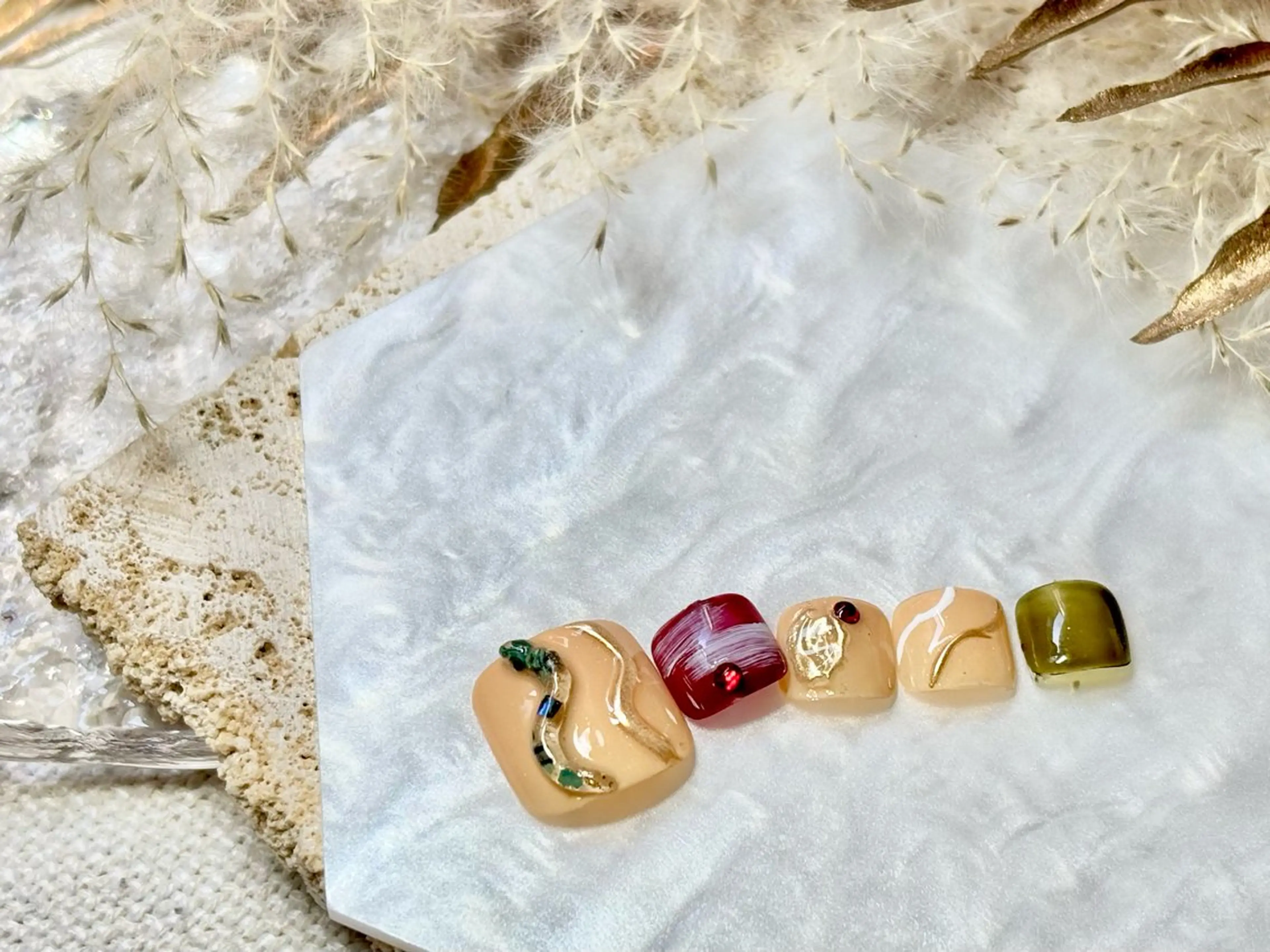 ネイル フットネイル tete. nailのネイルデザイン