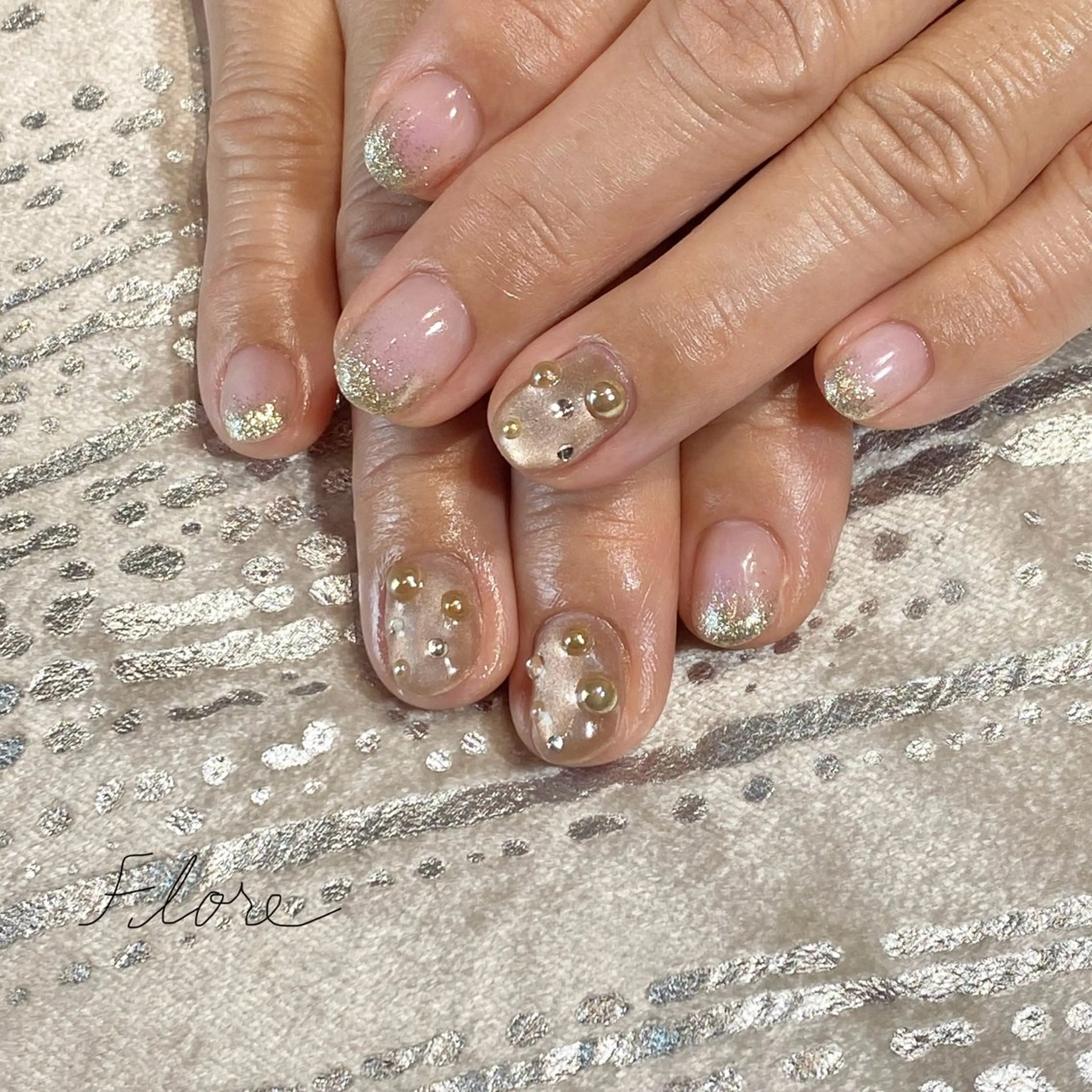 ネイル Flore (フロール)の眉毛・アイブロウイメージ