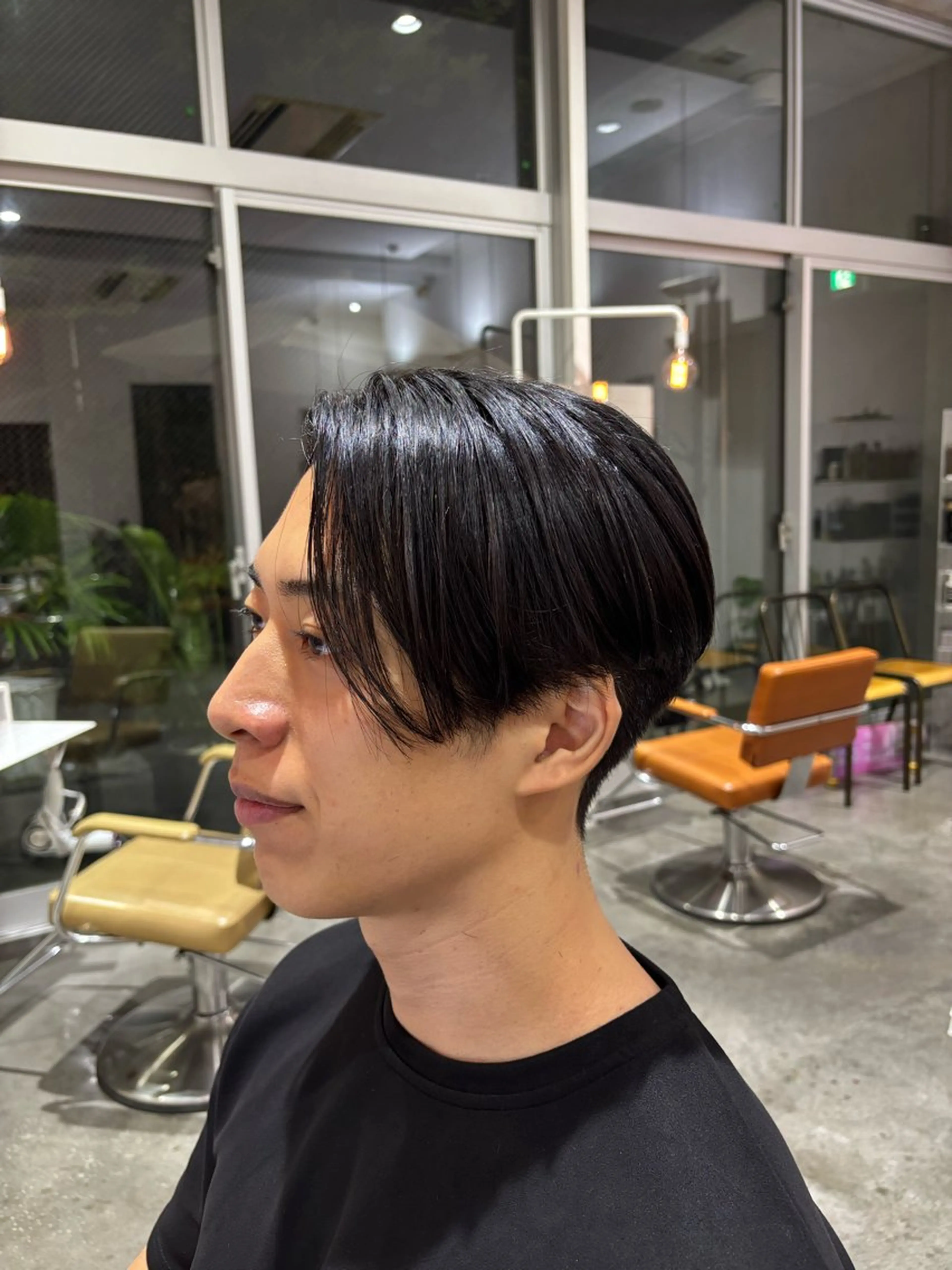 メンズ センターパート 刈り上げ 恵比寿メンズカット 艶髪/井向幹滉のヘアスタイル