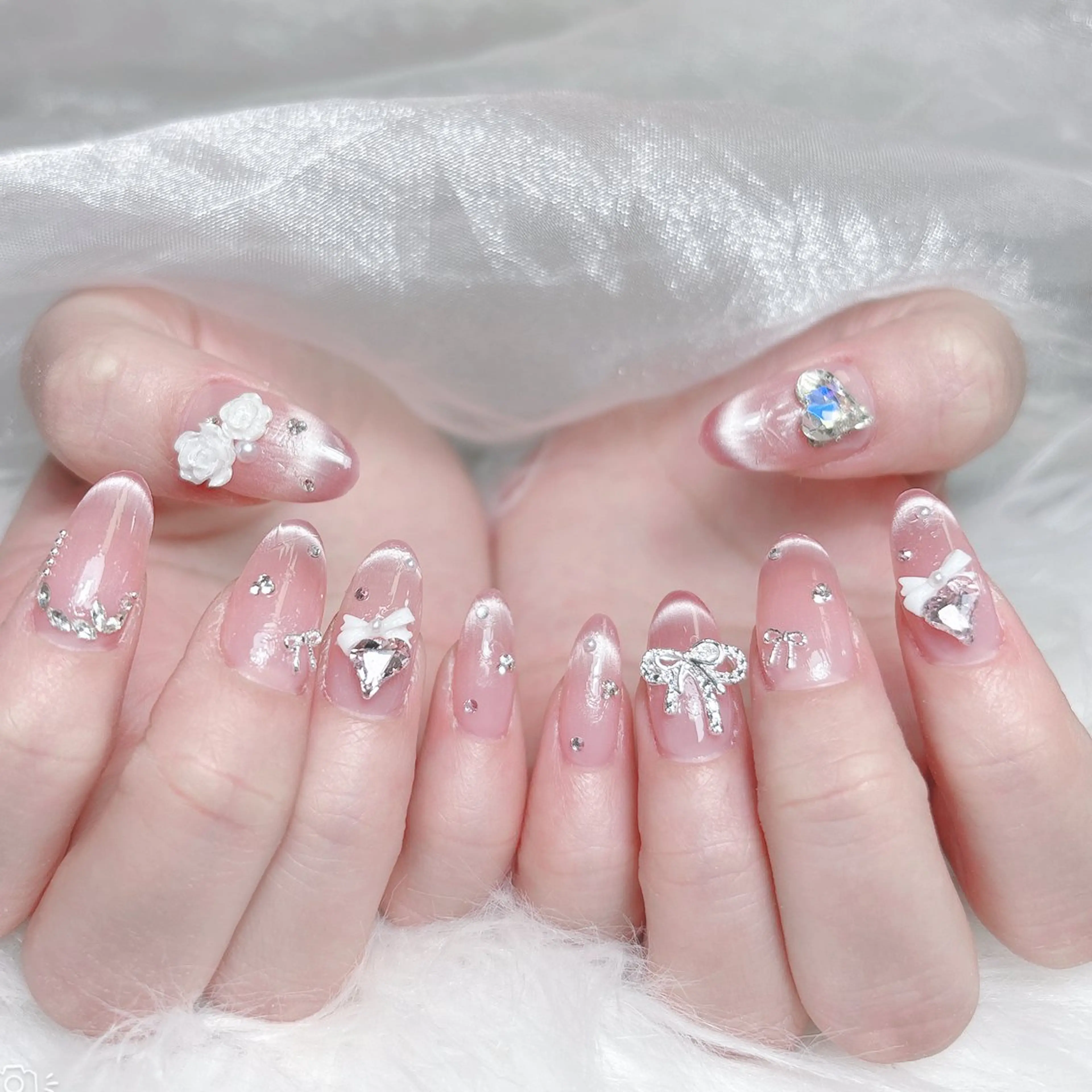 ネイル ハンドネイル MoMoA Nail ネイル長さ出し専門店のネイルデザイン