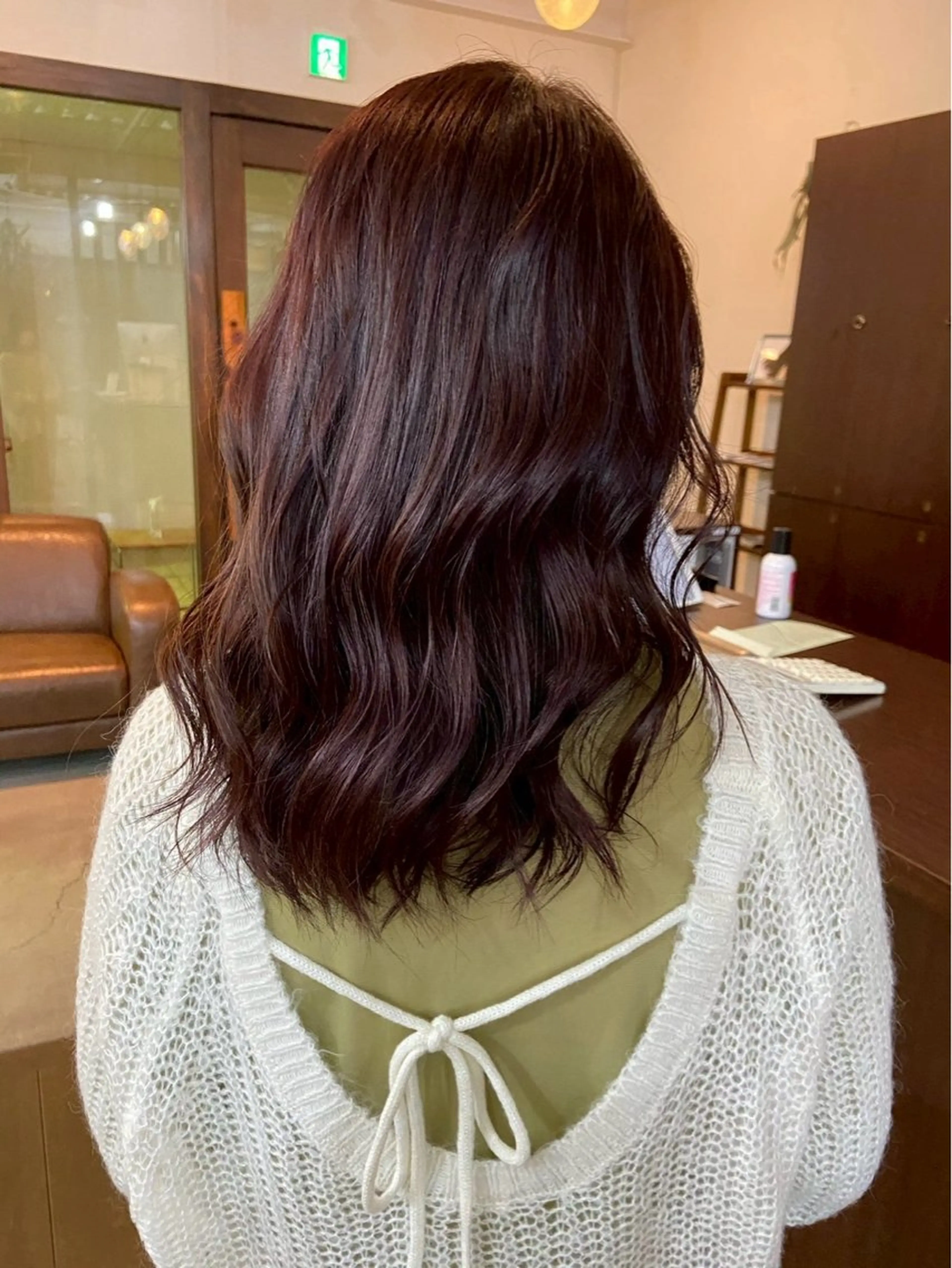 カラー TIDEHAIR YUUNAのヘアスタイル