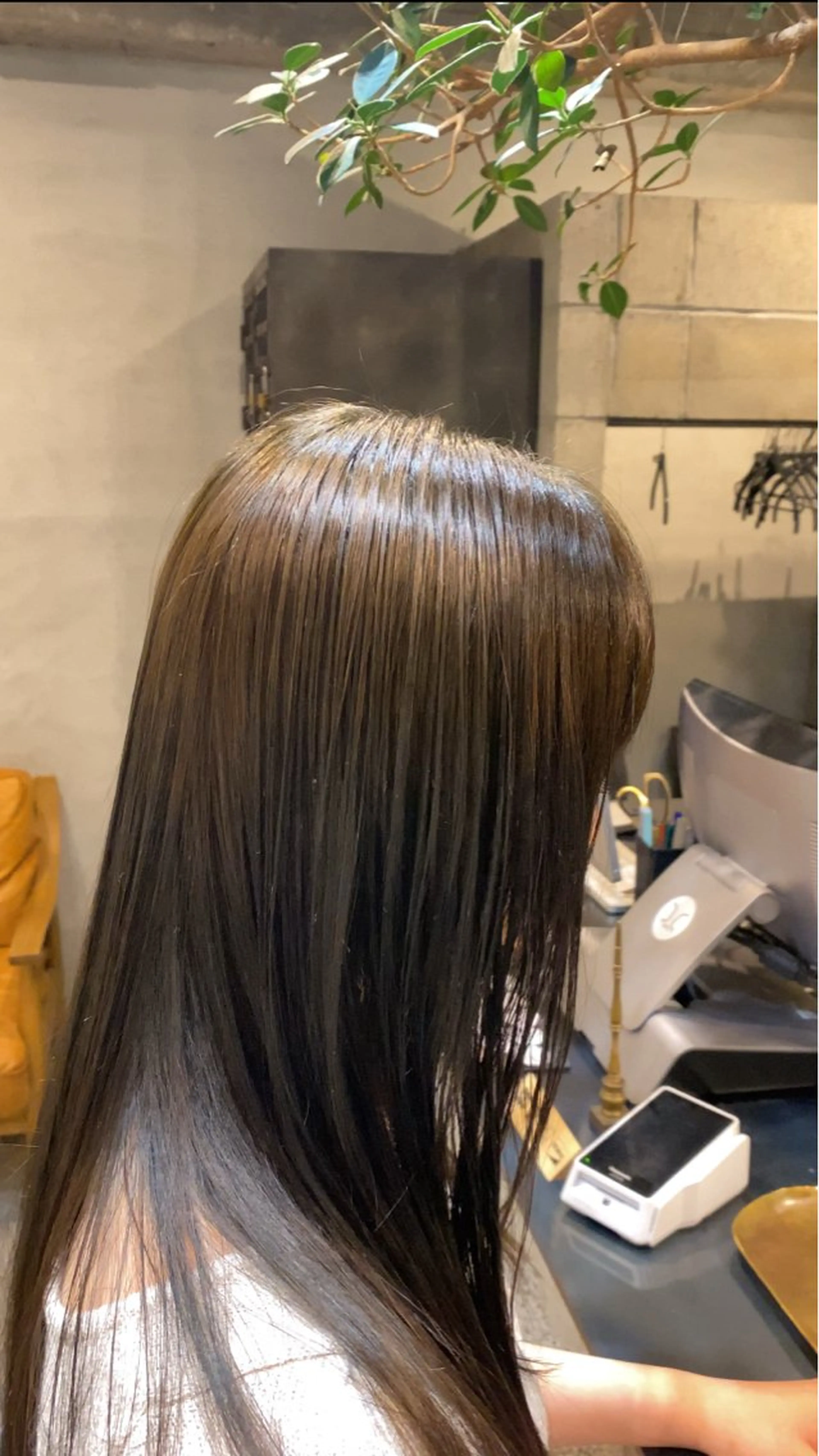 ロング カラー 縮毛矯正 佐々木 蓮のヘアスタイル