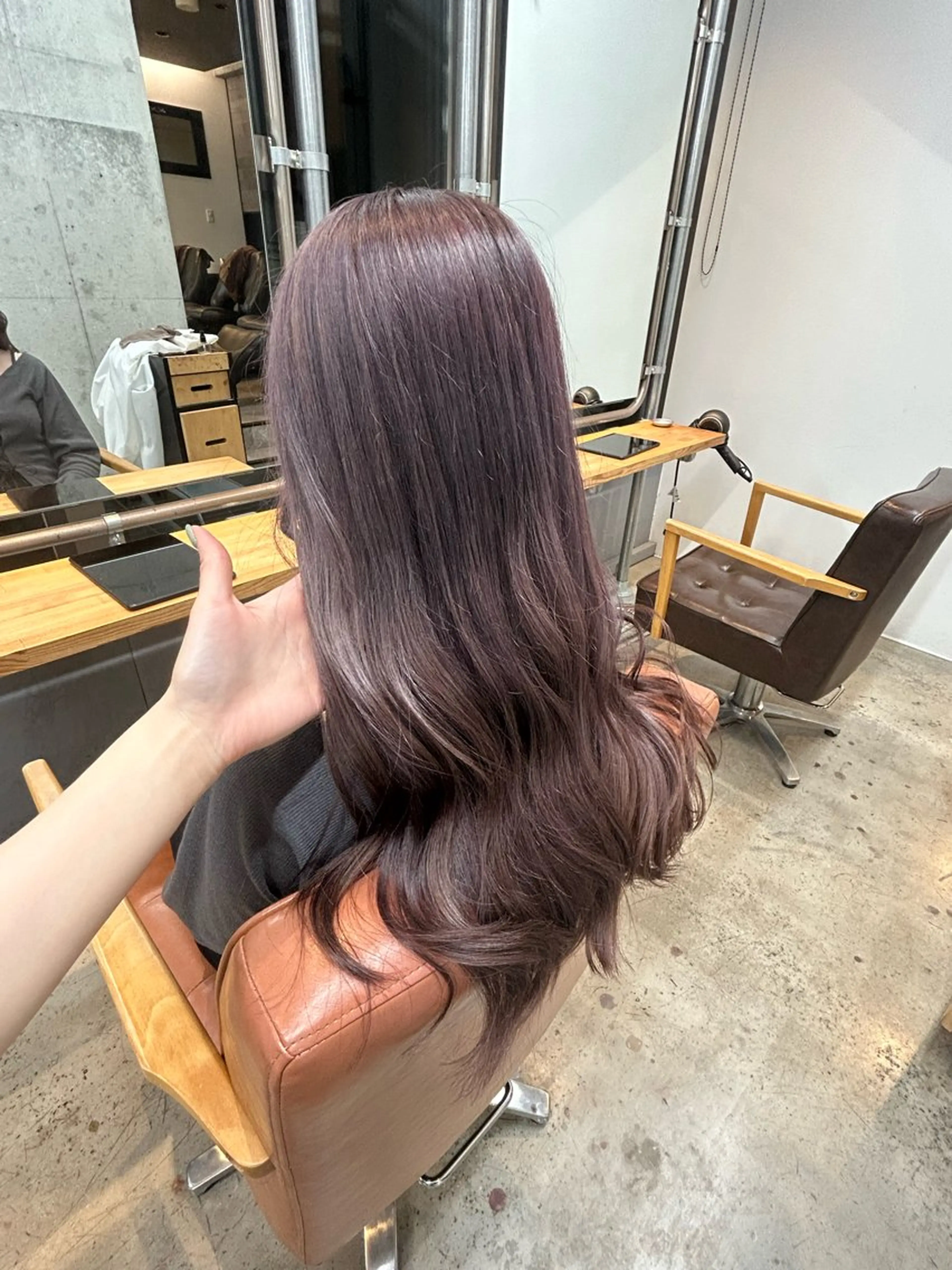 ロング カラー グレージュ ラベンダーカラー ラベンダーグレージュ ラベンダーグレー カット ヘアカラー トリートメント 🎀たな 🧸のヘアスタイル