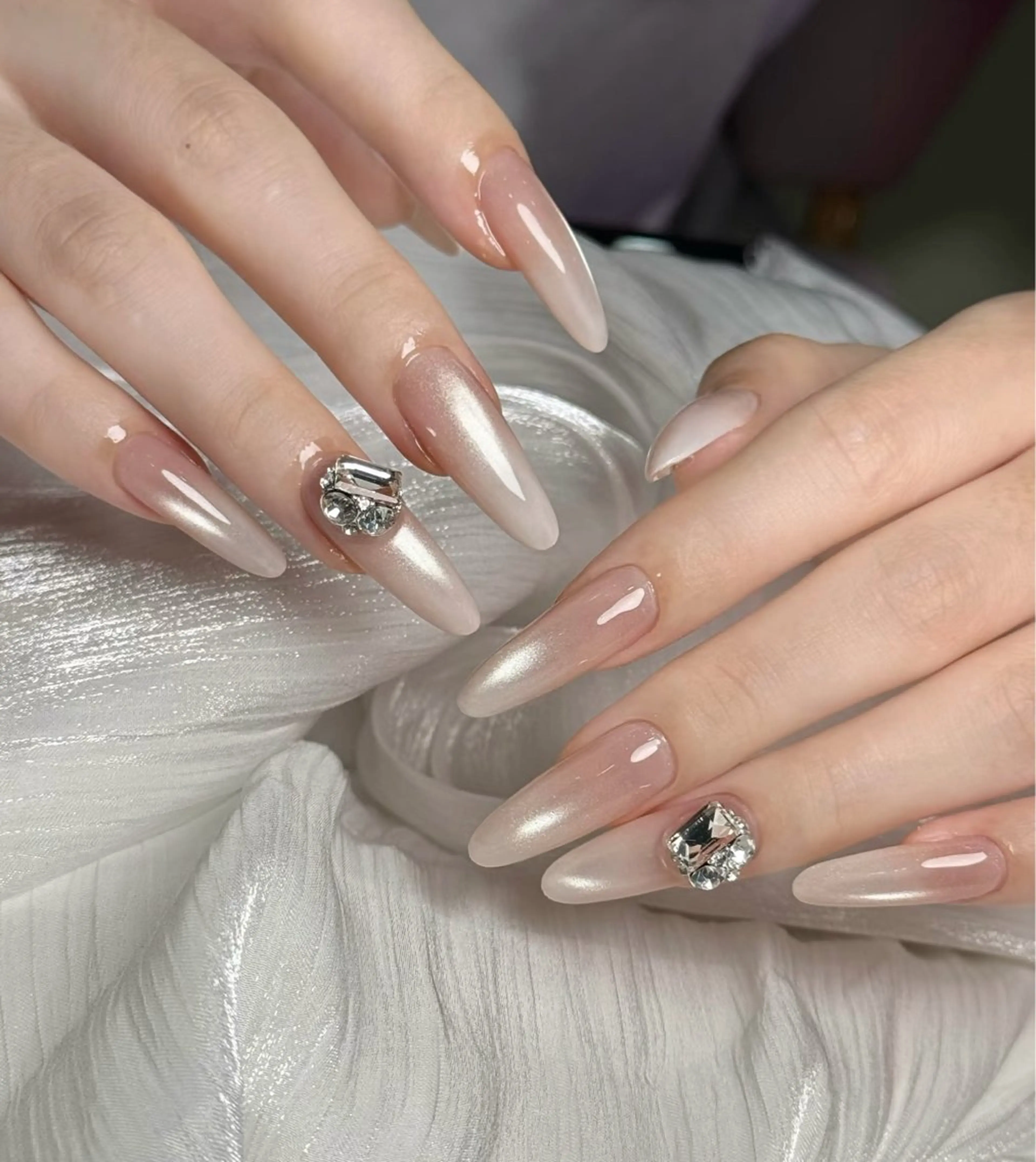 ネイル 小 雨のネイルデザイン