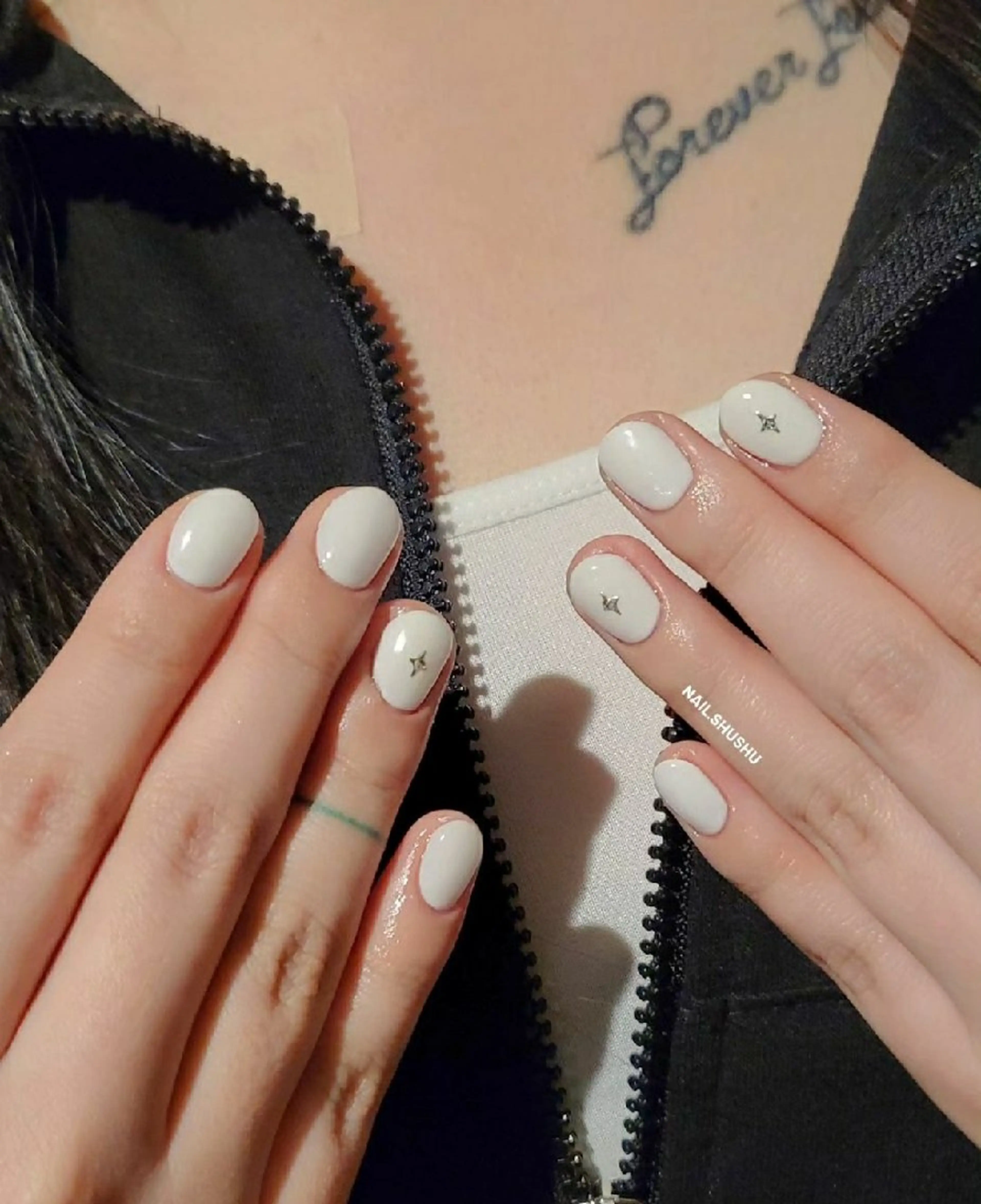 ネイル 持ち込み ニュアンスネイル ワンカラーネイル シンプルネイル 春ネイル 3dパーツ/流行り 👧shushu❤️のネイルデザイン
