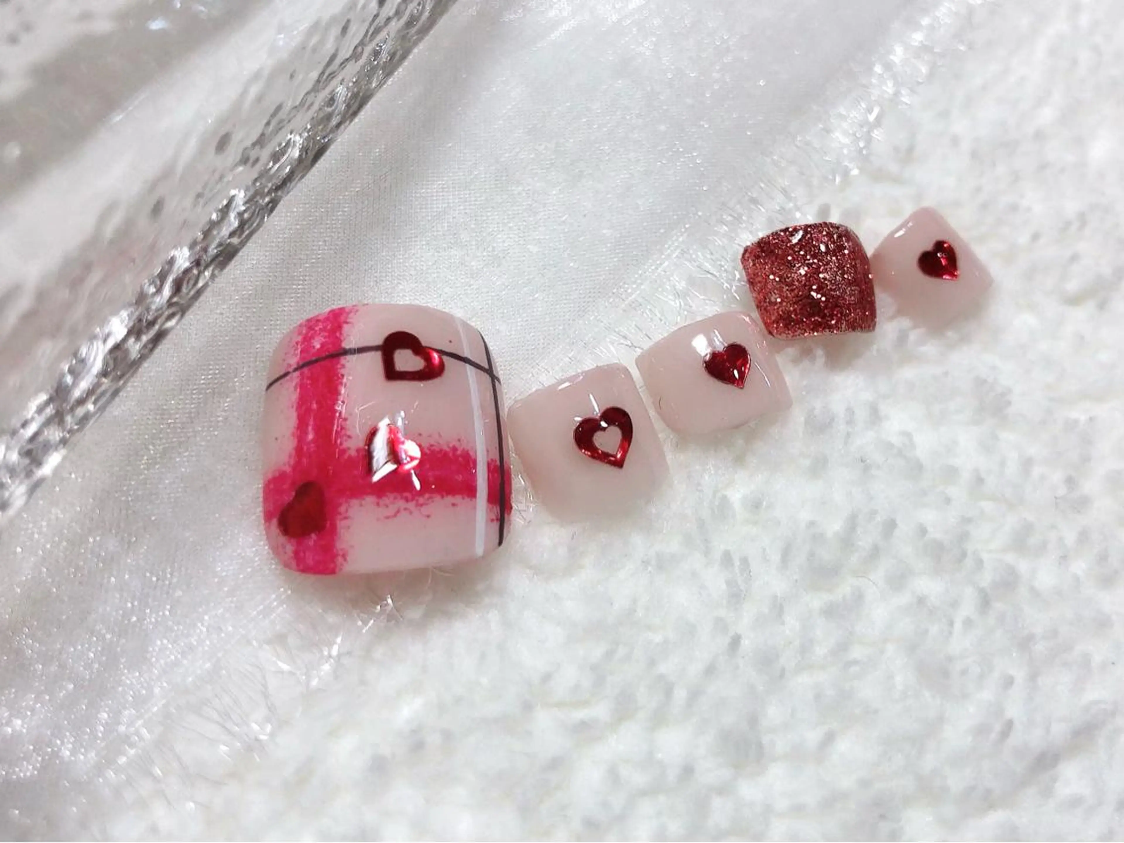 ネイル フットネイル ハート フットネイル 梅津 郁美のネイルデザイン