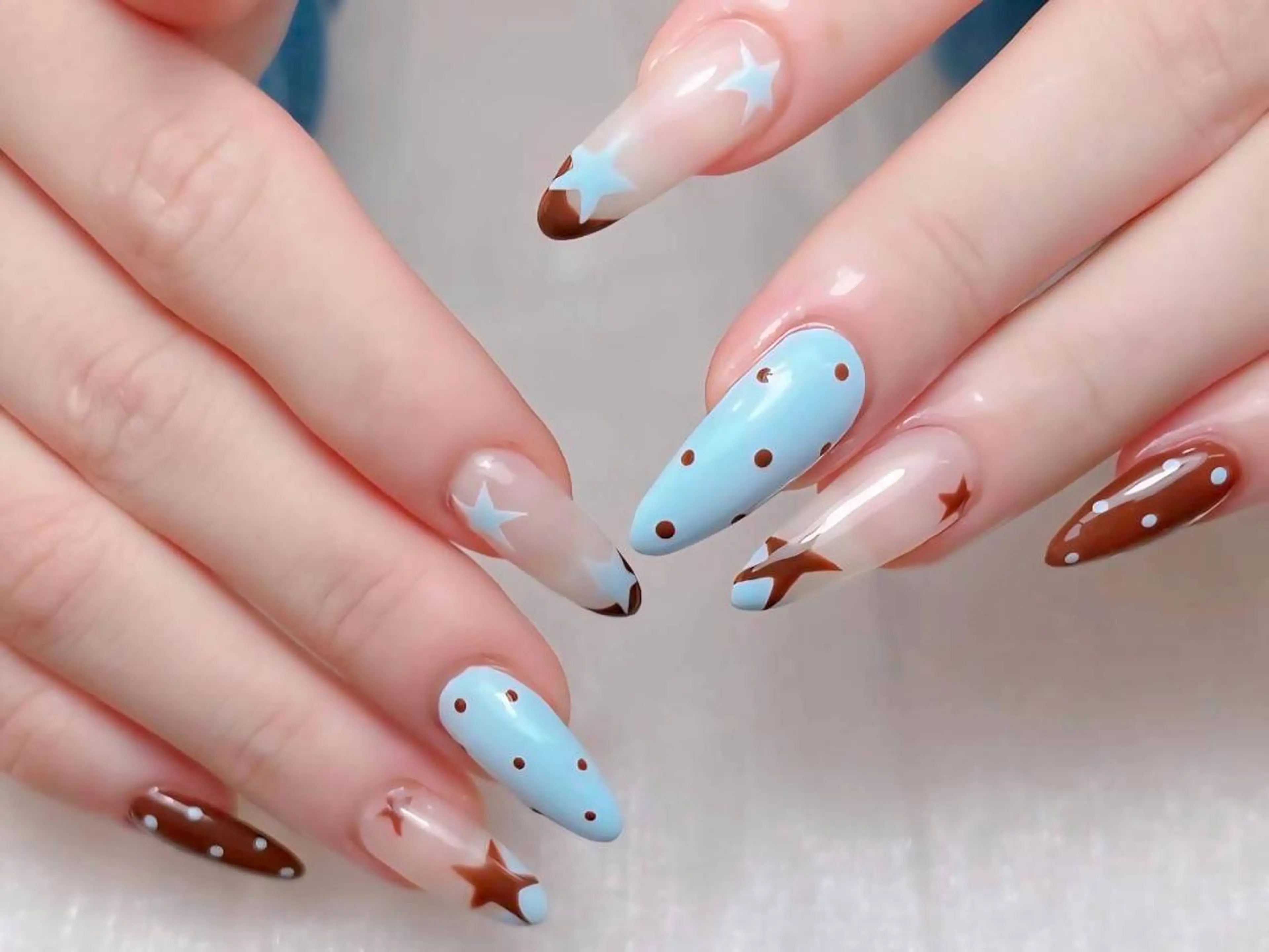 ネイル ジェルネイル 韓国ネイル パラジェル ワンホンネイル MIHANA Jr Nailistのネイルデザイン