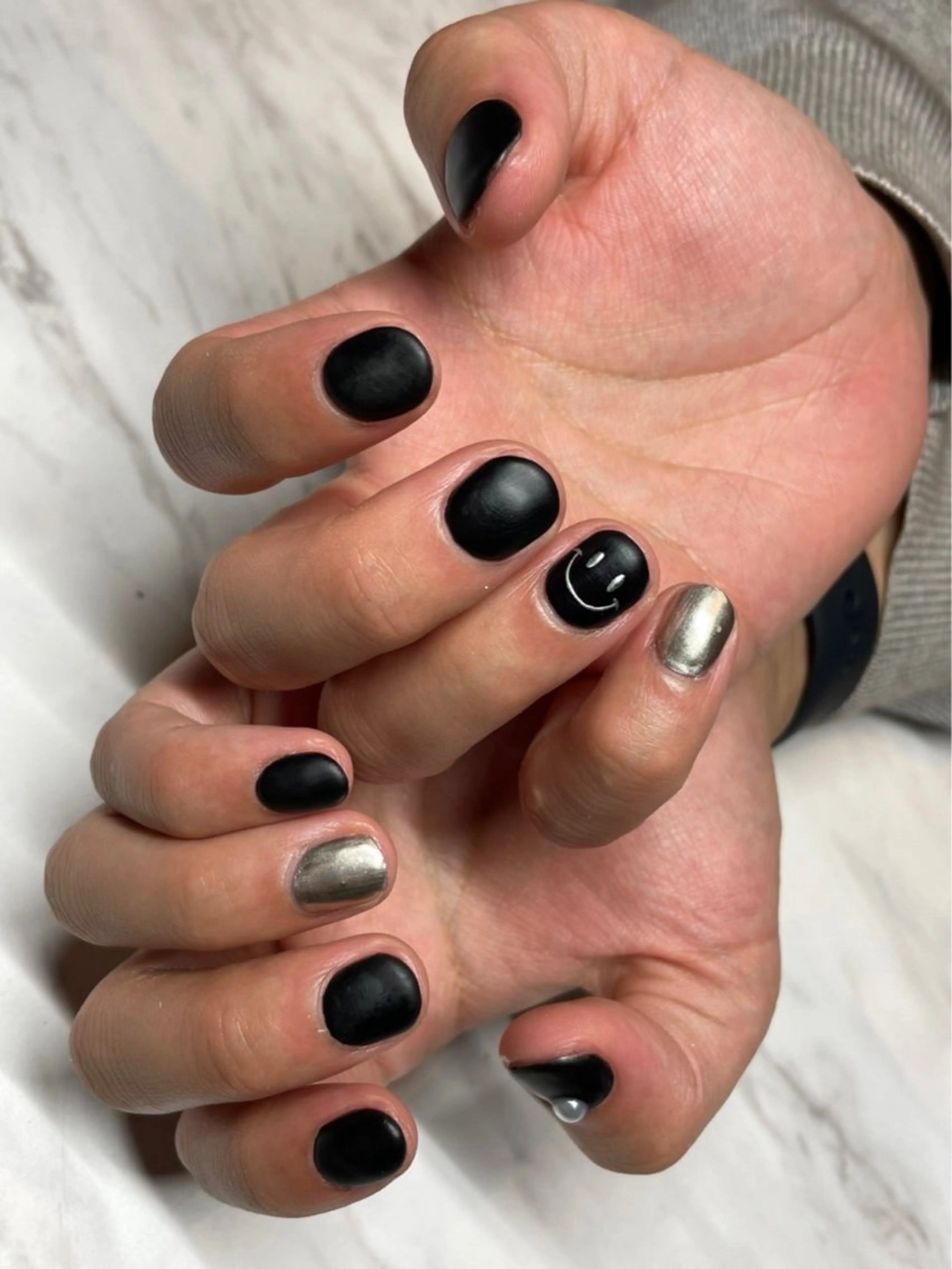 ⭐︎メンズネイルアートし放題【オフなし】★ファイル★ケア無料◆持込みパーツ・デザインOK♪90分内でアートを自由に♪の写真