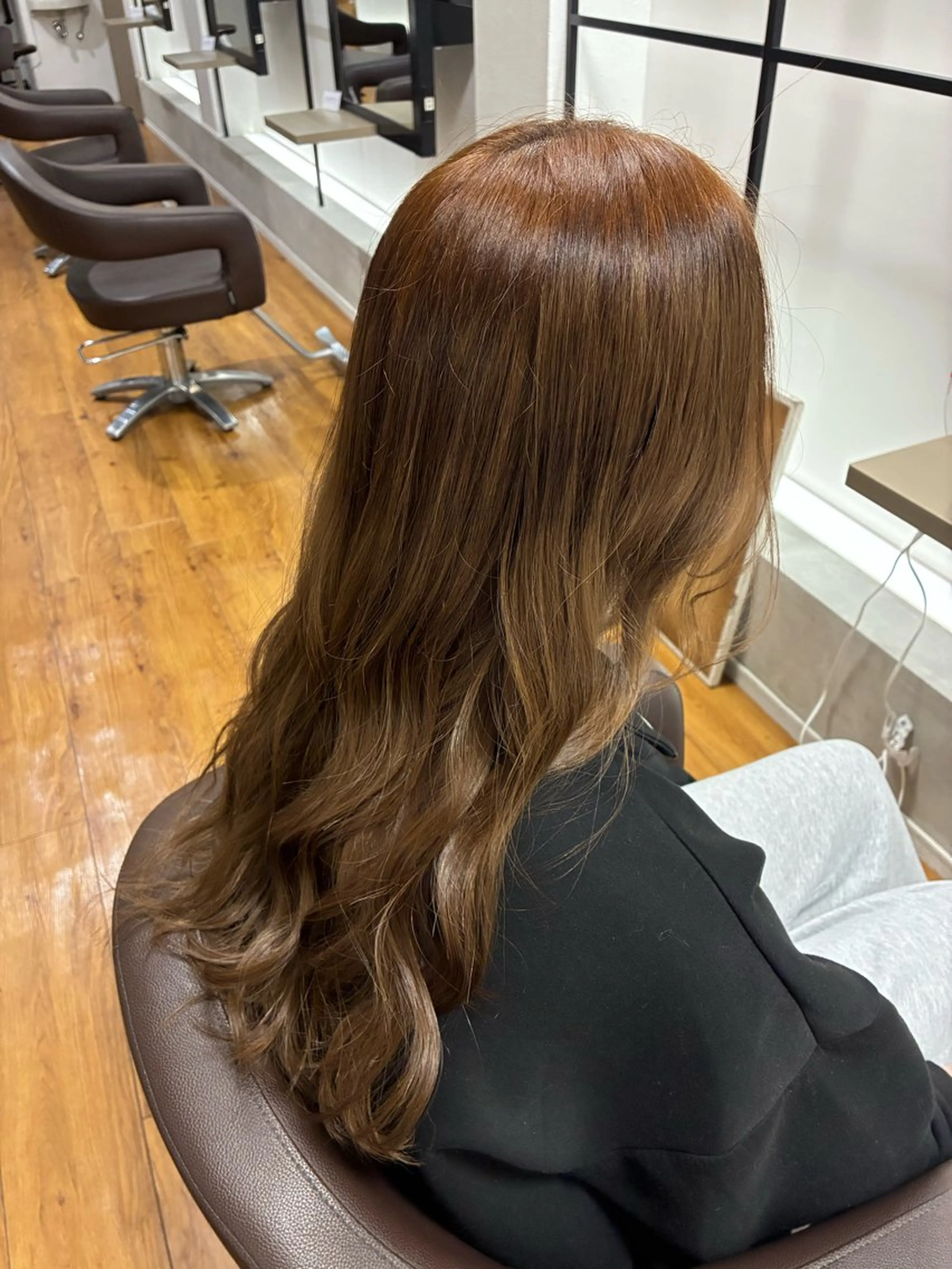 カラー ヘアカラー 石川 菜月のマツエク・マツパデザイン