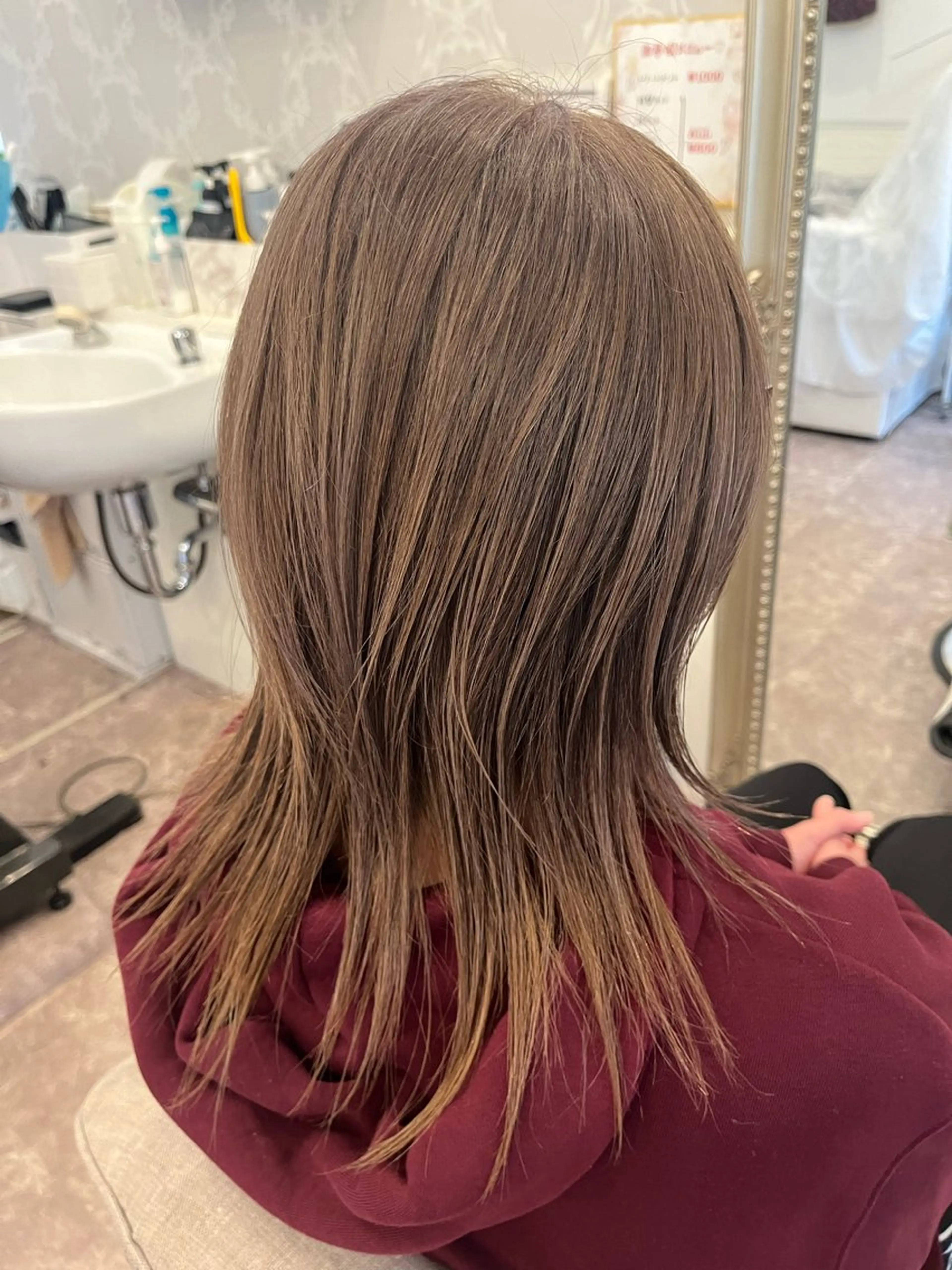 ミディアム ウルフカット La.fleur ラ.フルールのヘアスタイル