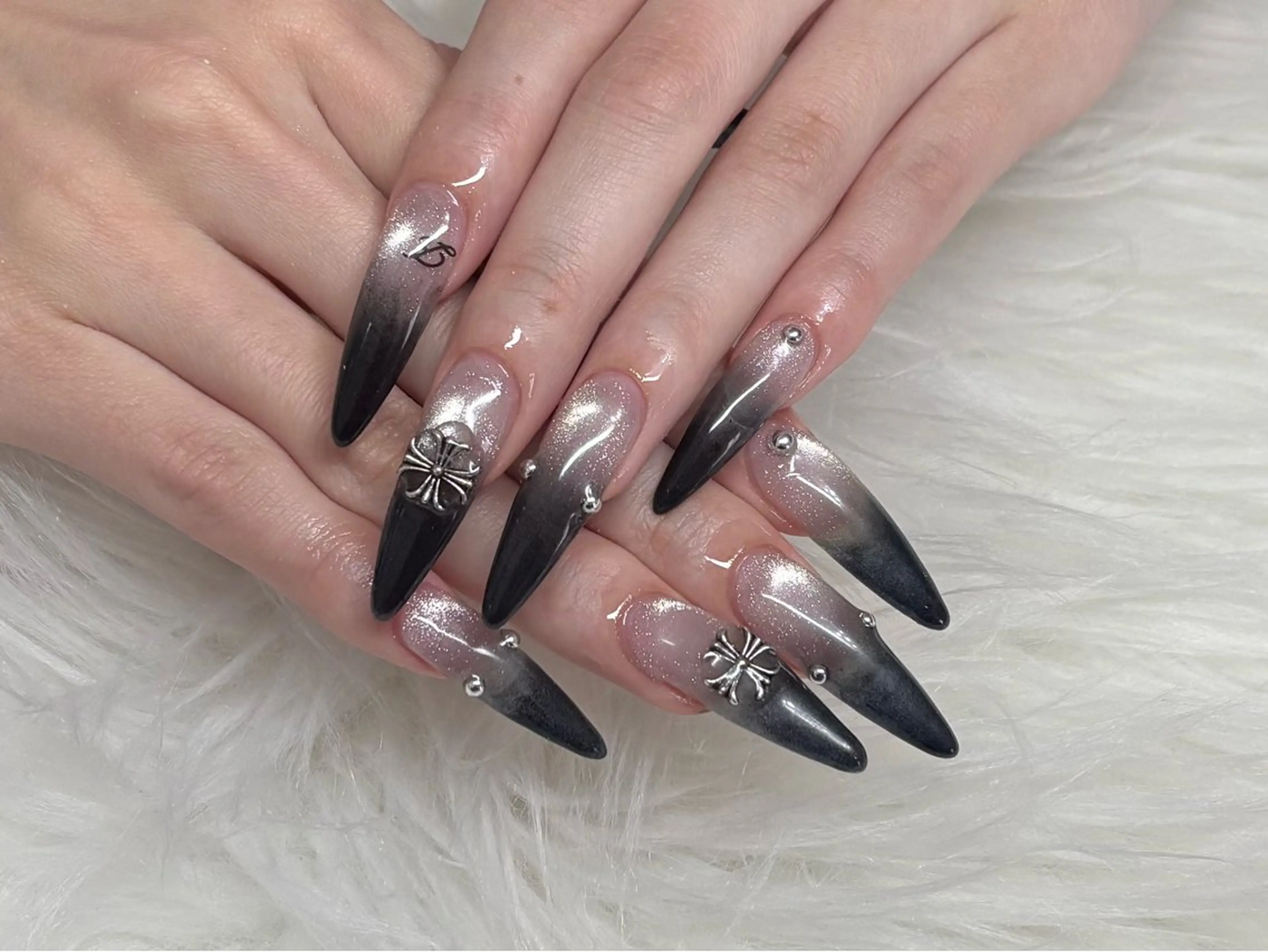 ネイル ハンドネイル ANELA ANNAのネイルデザイン