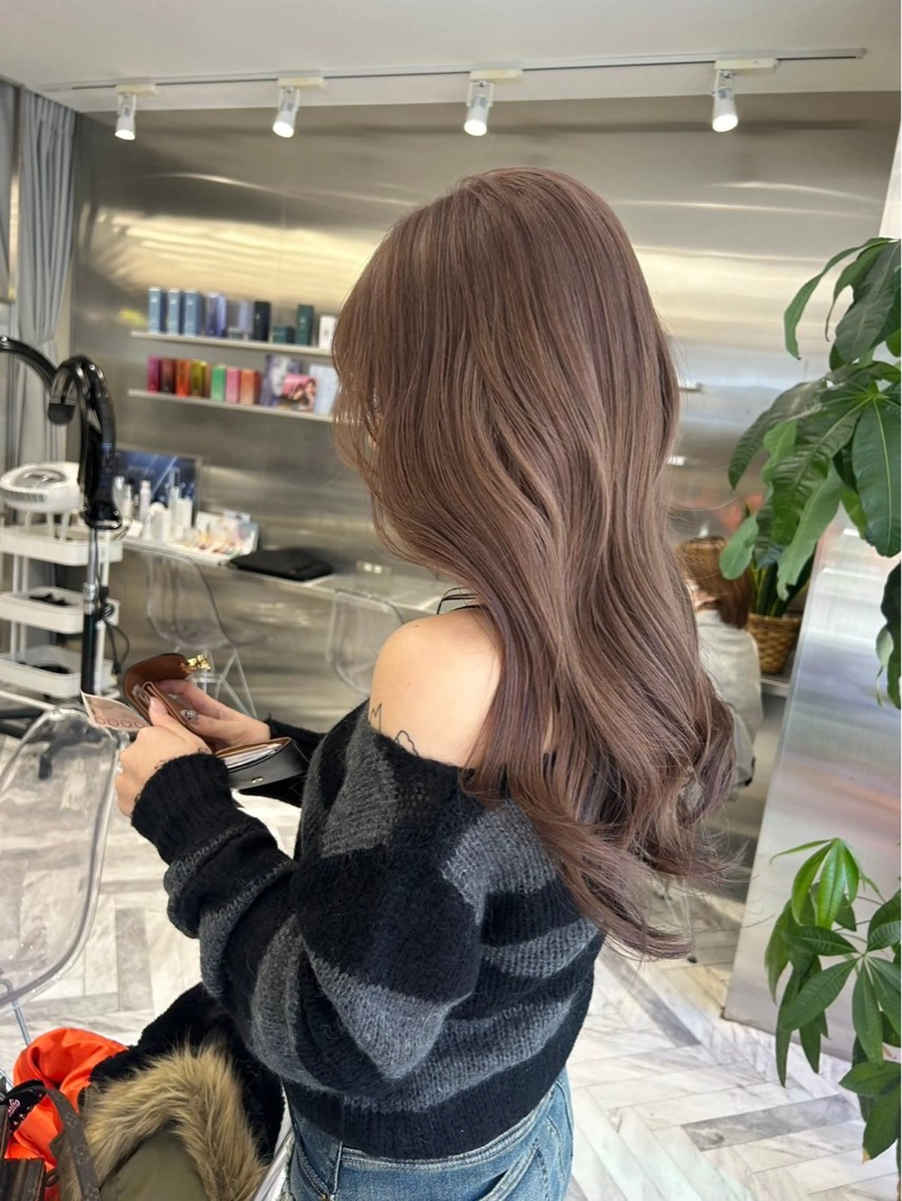 カラー バレイヤージュ ブリーチ ケアブリーチ ダブルカラー イヤリングカラー ヘアカラー シャドウパーマ/ ルーズパーマ/メンズのヘアスタイル