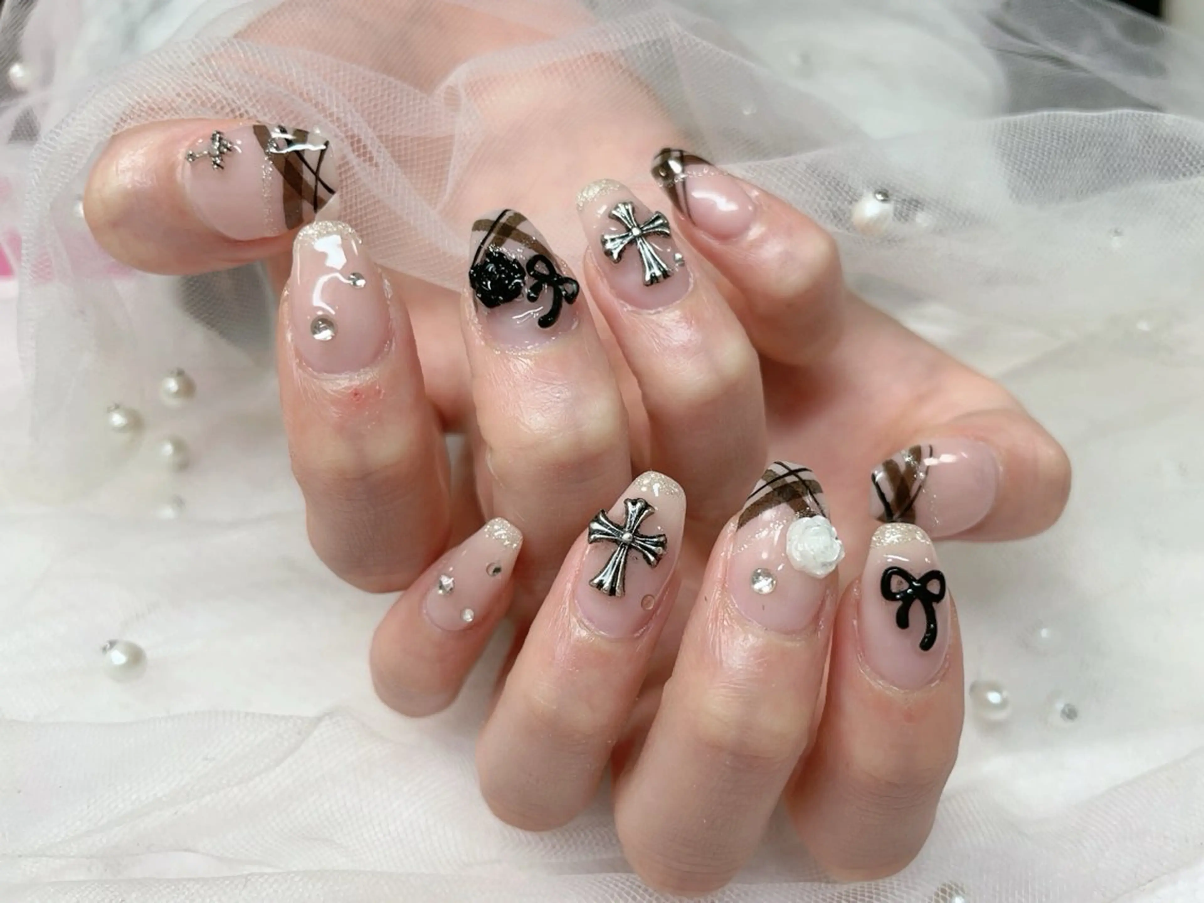 ネイル ハンドネイル ハンドケア Crystal Nailのネイルデザイン