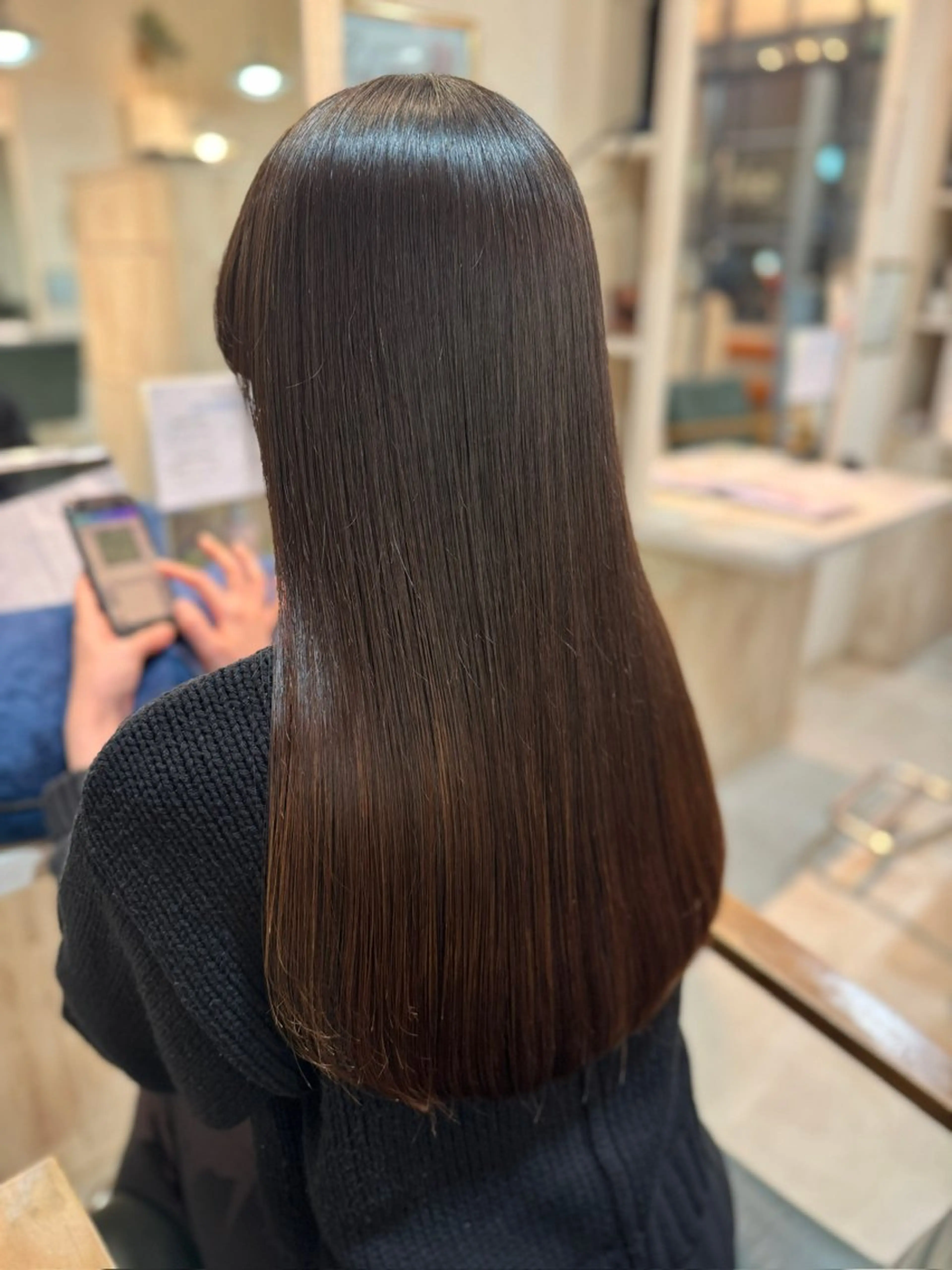 ロング ☘️髪質改善縮毛 ☘️大人ショートのヘアスタイル