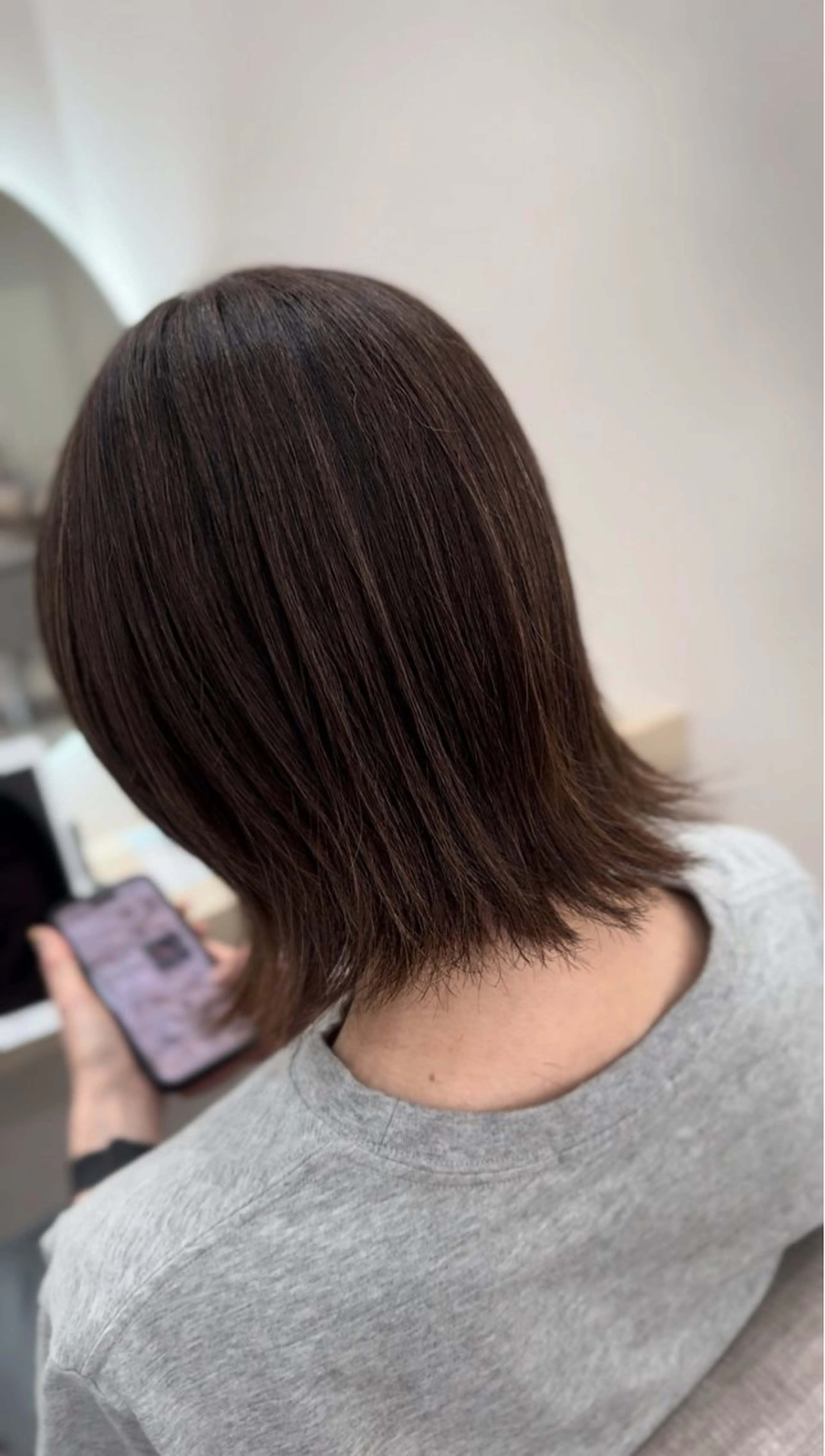ミディアム 殿北 茉奈のヘアスタイル