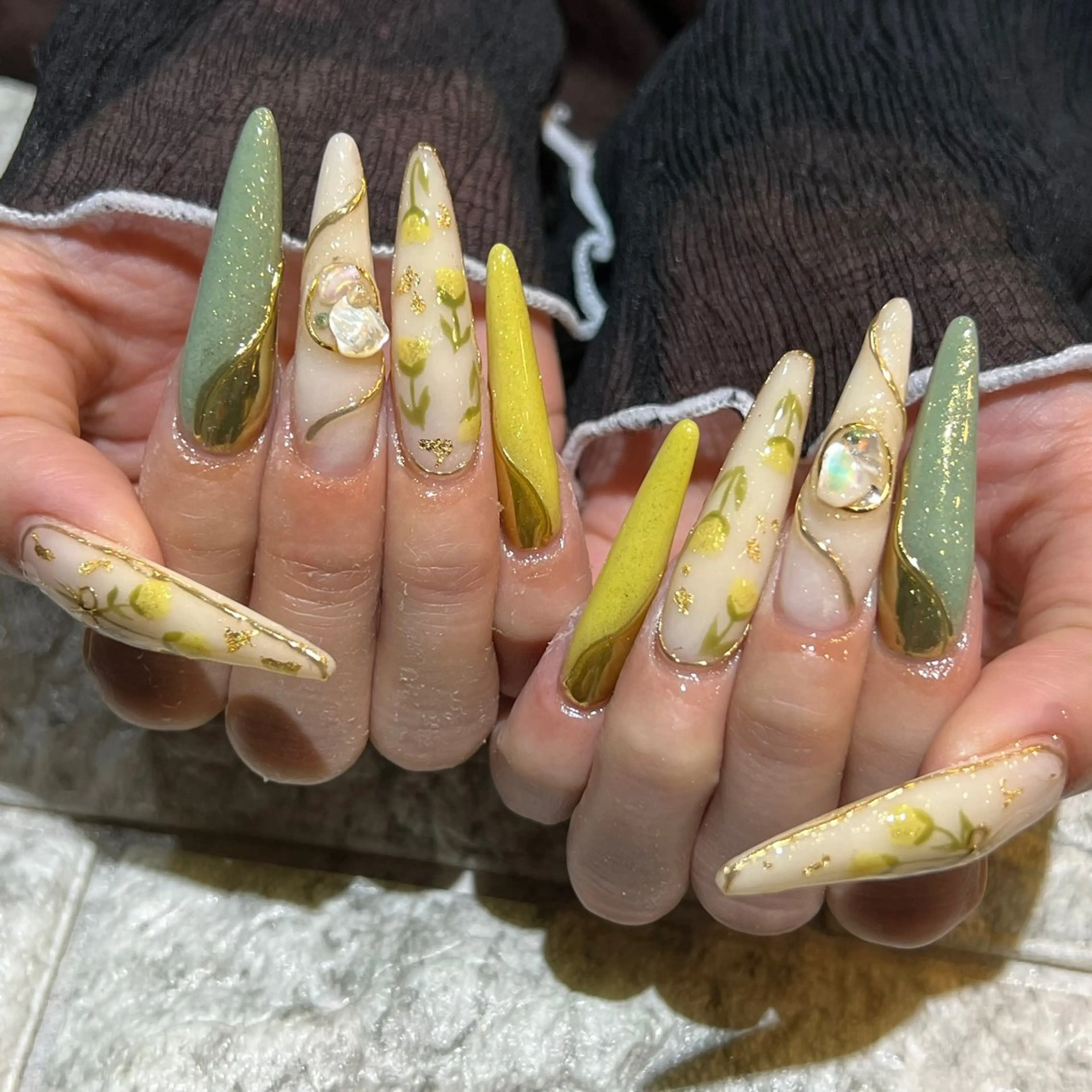 ネイル ハンドネイル アクリルスカルプ𓆈 RounGe町田店のネイルデザイン
