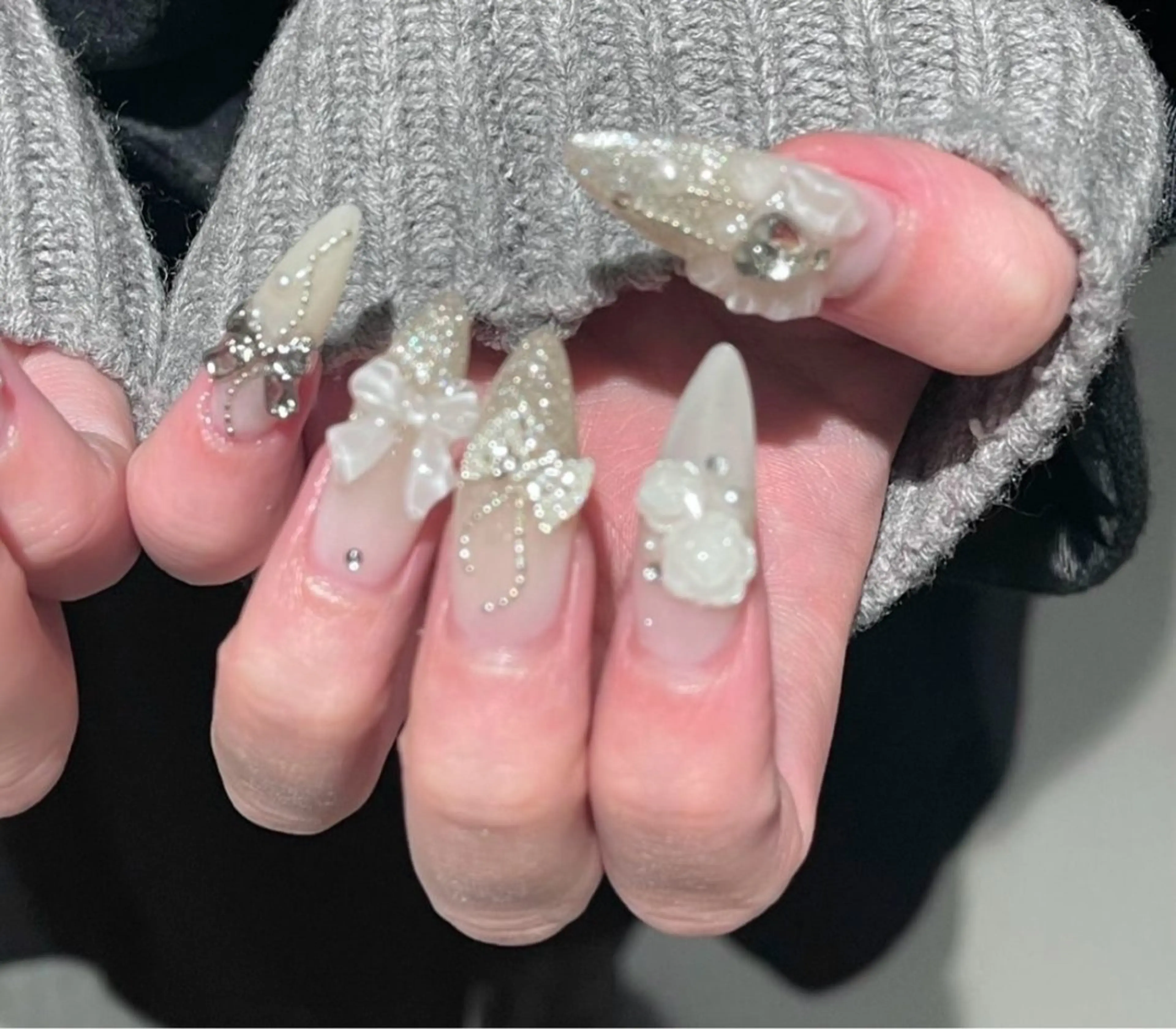 ネイル アートネイル ジェルネイル ガーリー キラキラネイル Nihonthy Nail 新宿のネイルデザイン