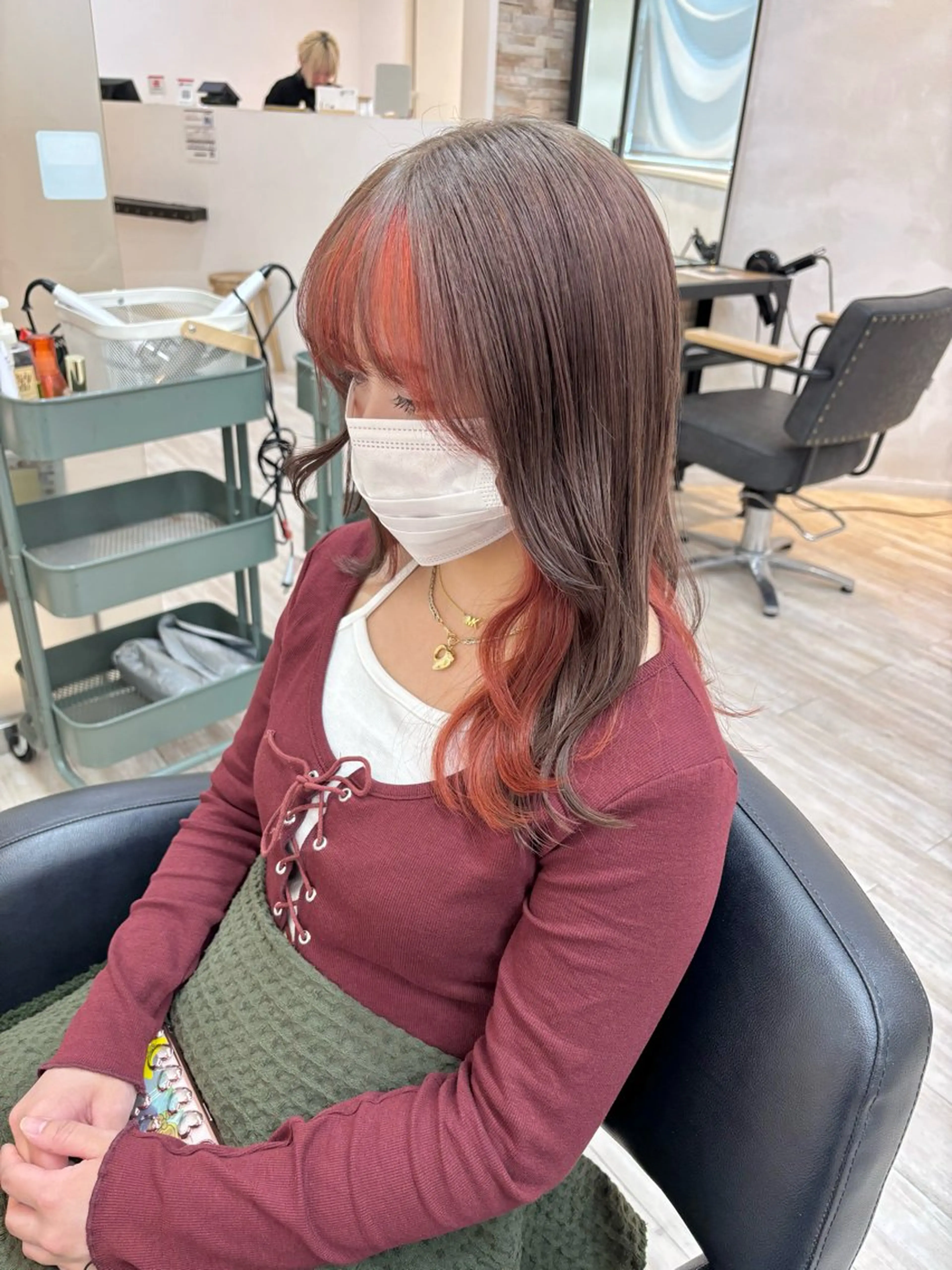 ミディアム カラー くさかみさき🌼暖色 /耳つぼ/オタク🌼のヘアスタイル