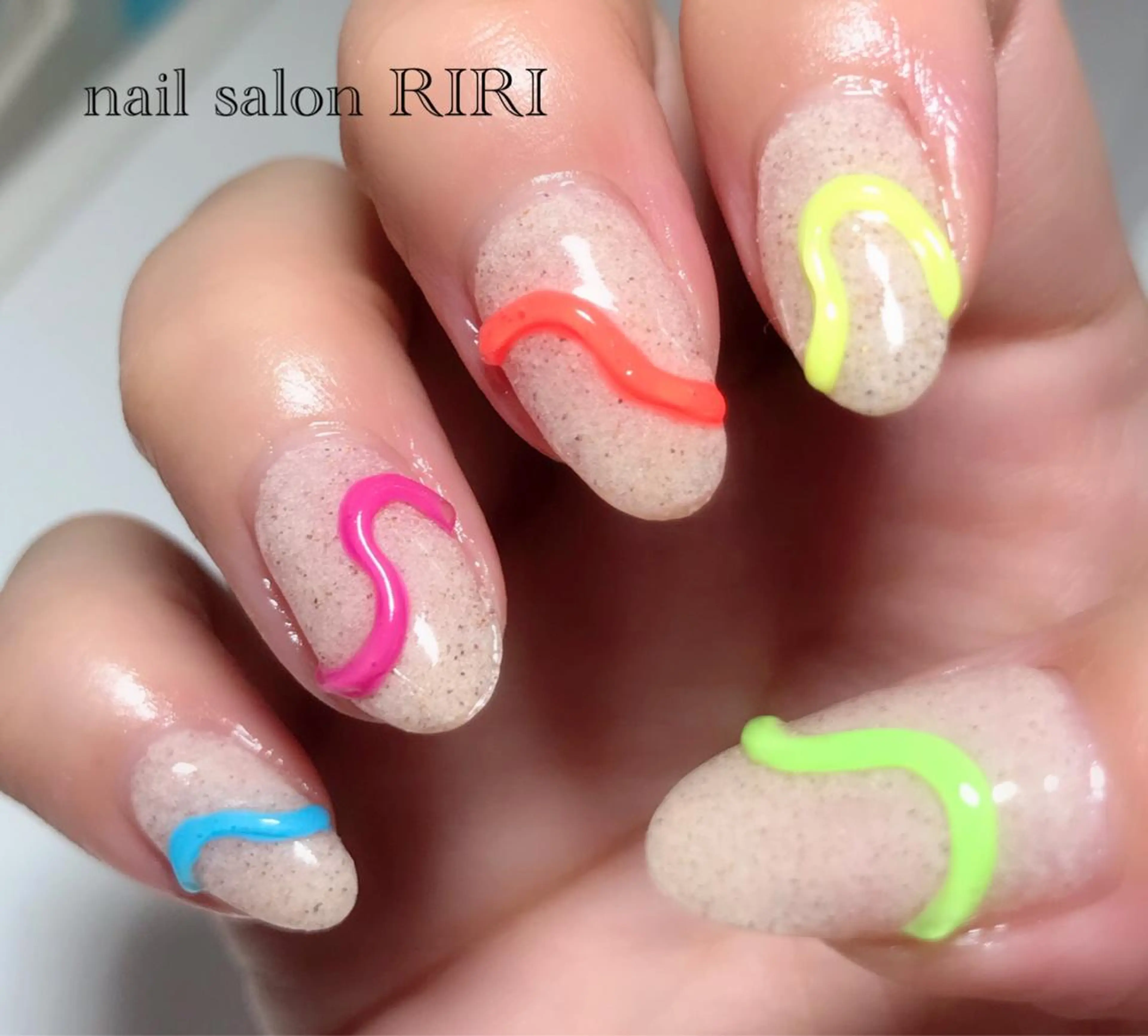 ネイル ニュアンスネイル RIRI リリのネイルデザイン